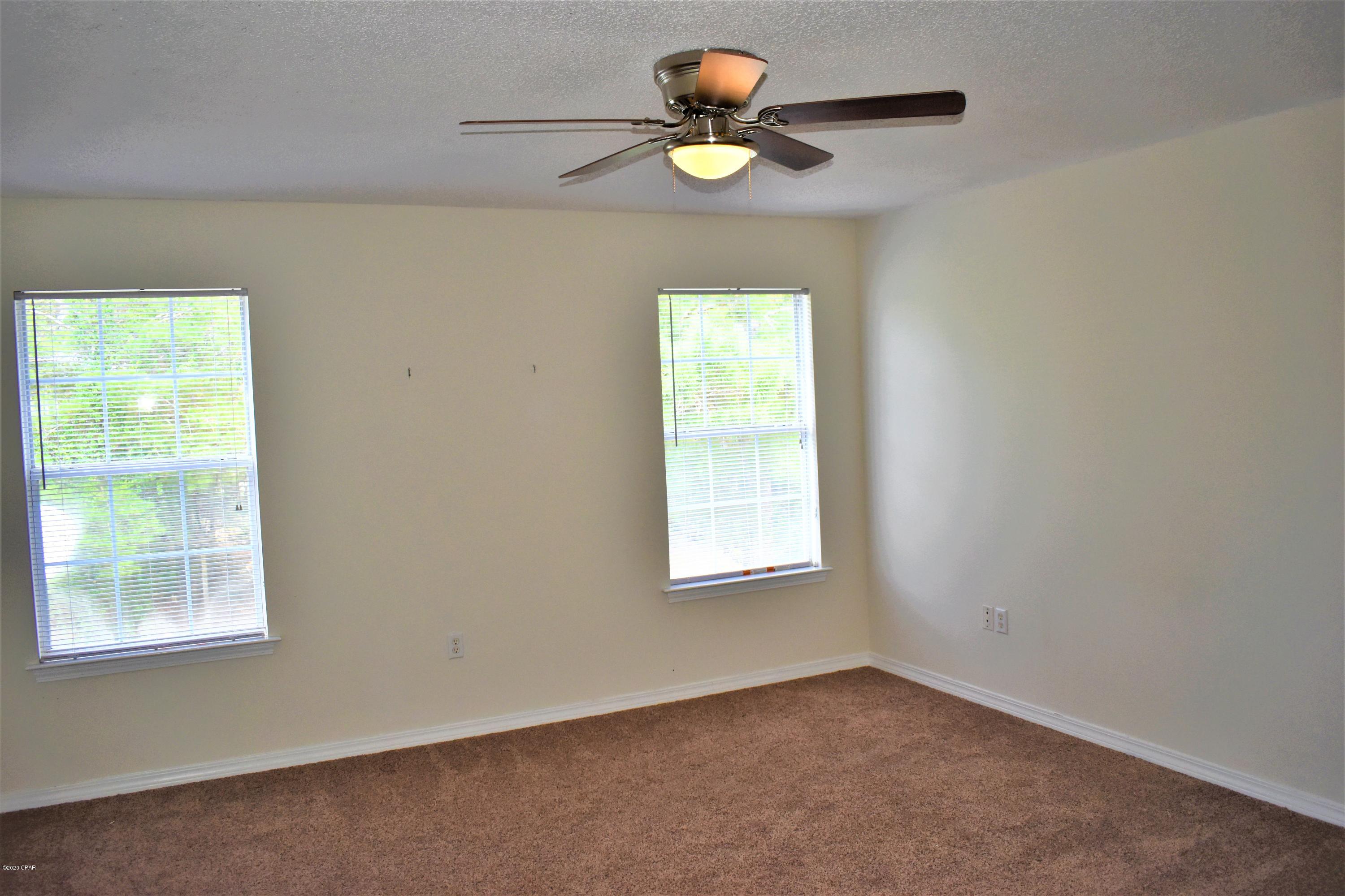 Escada - Residential