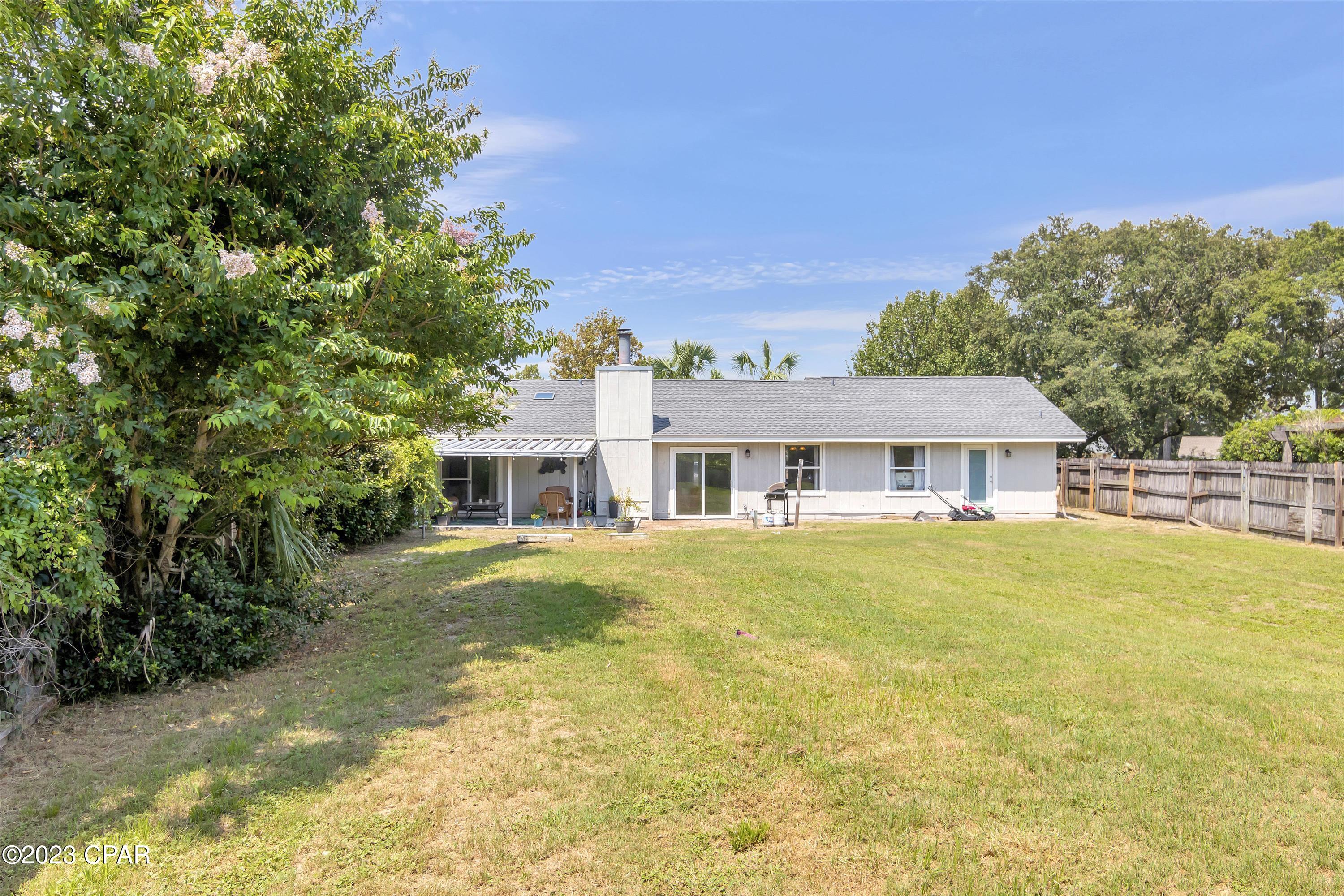 North Lagoon Oaks 5th - Residential