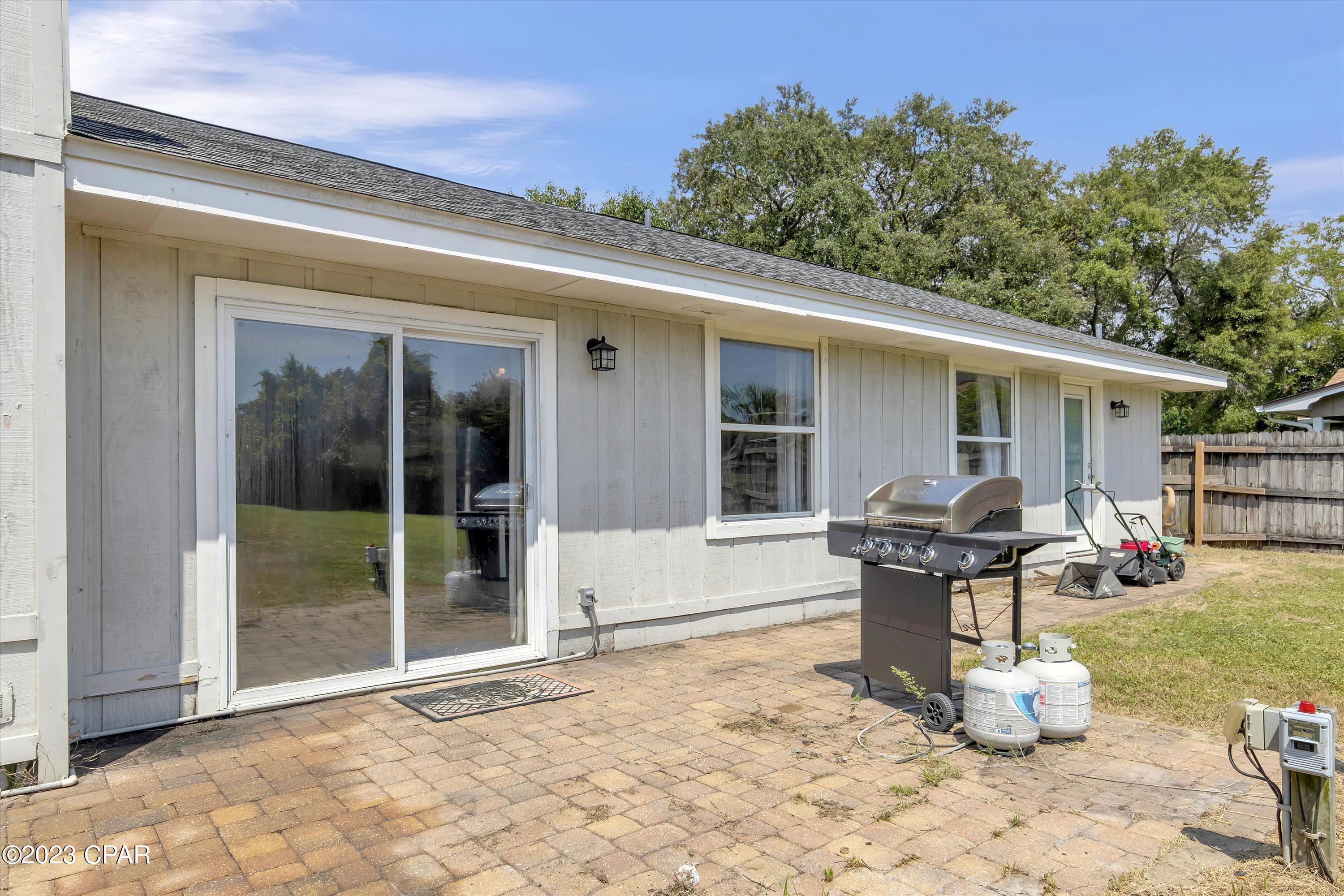 North Lagoon Oaks 5th - Residential