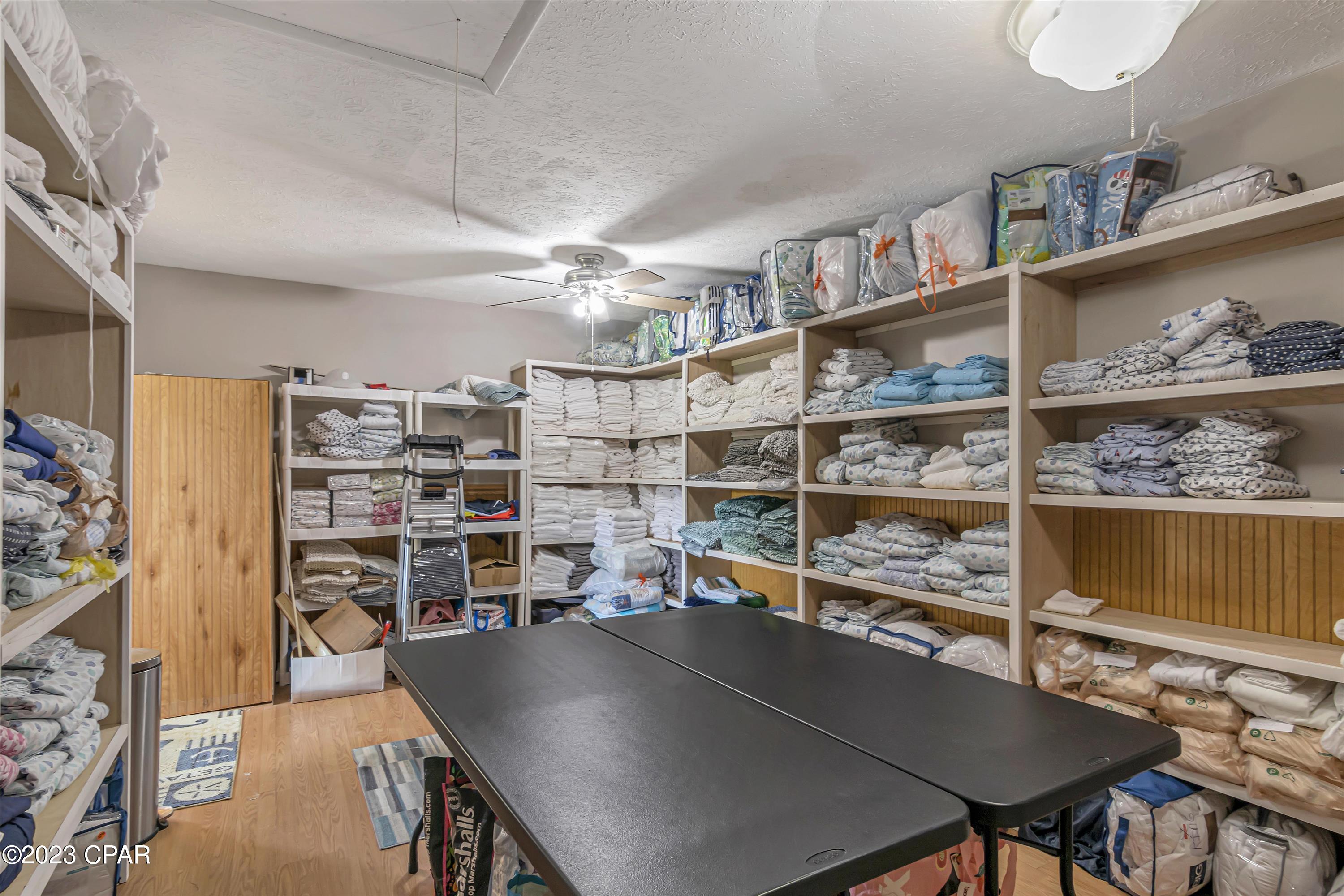 North Lagoon Oaks 5th - Residential