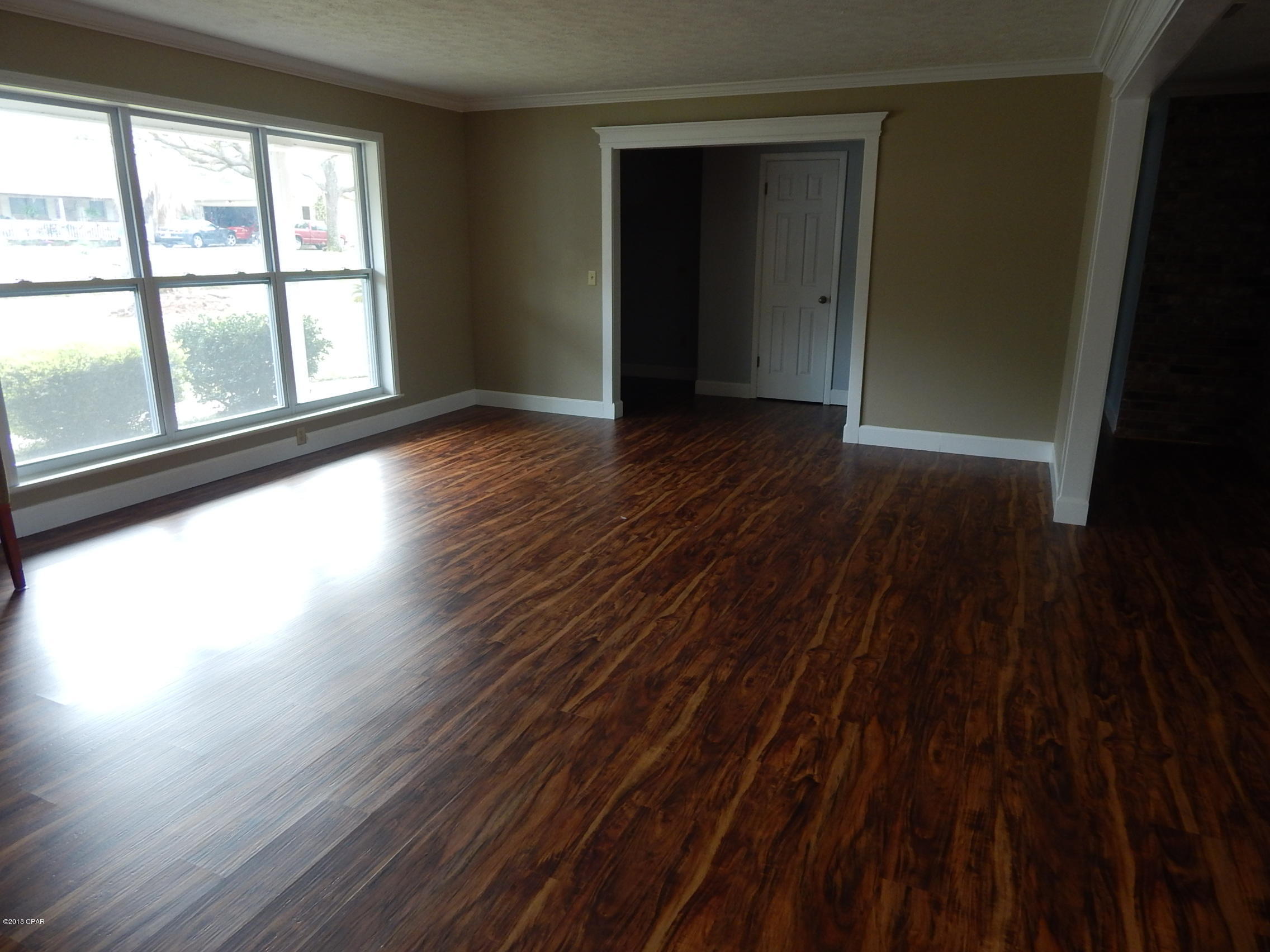 Lannie Rowe Lake Ests - Residential