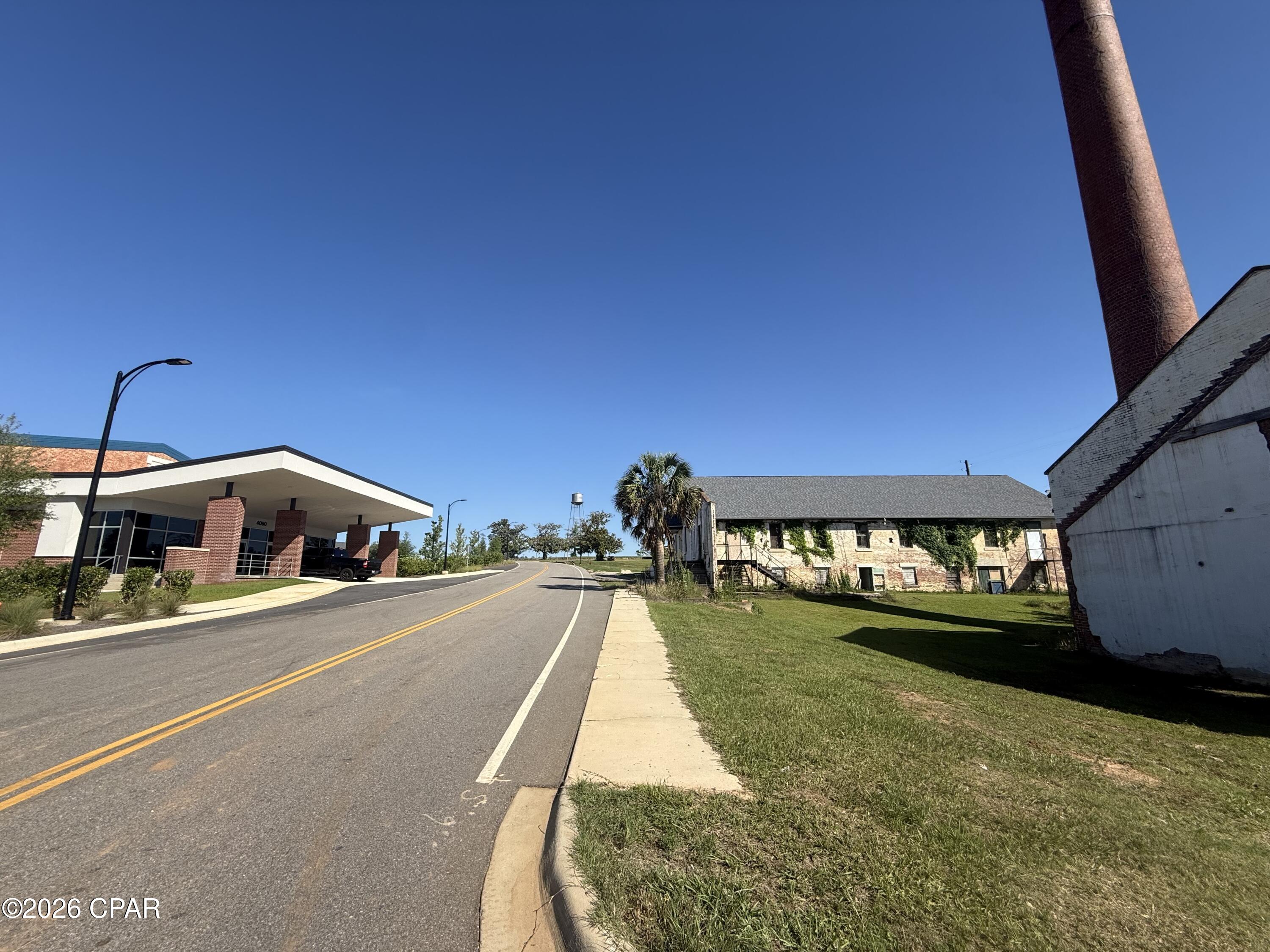 [No Recorded Subdiv] - Commercial Sale