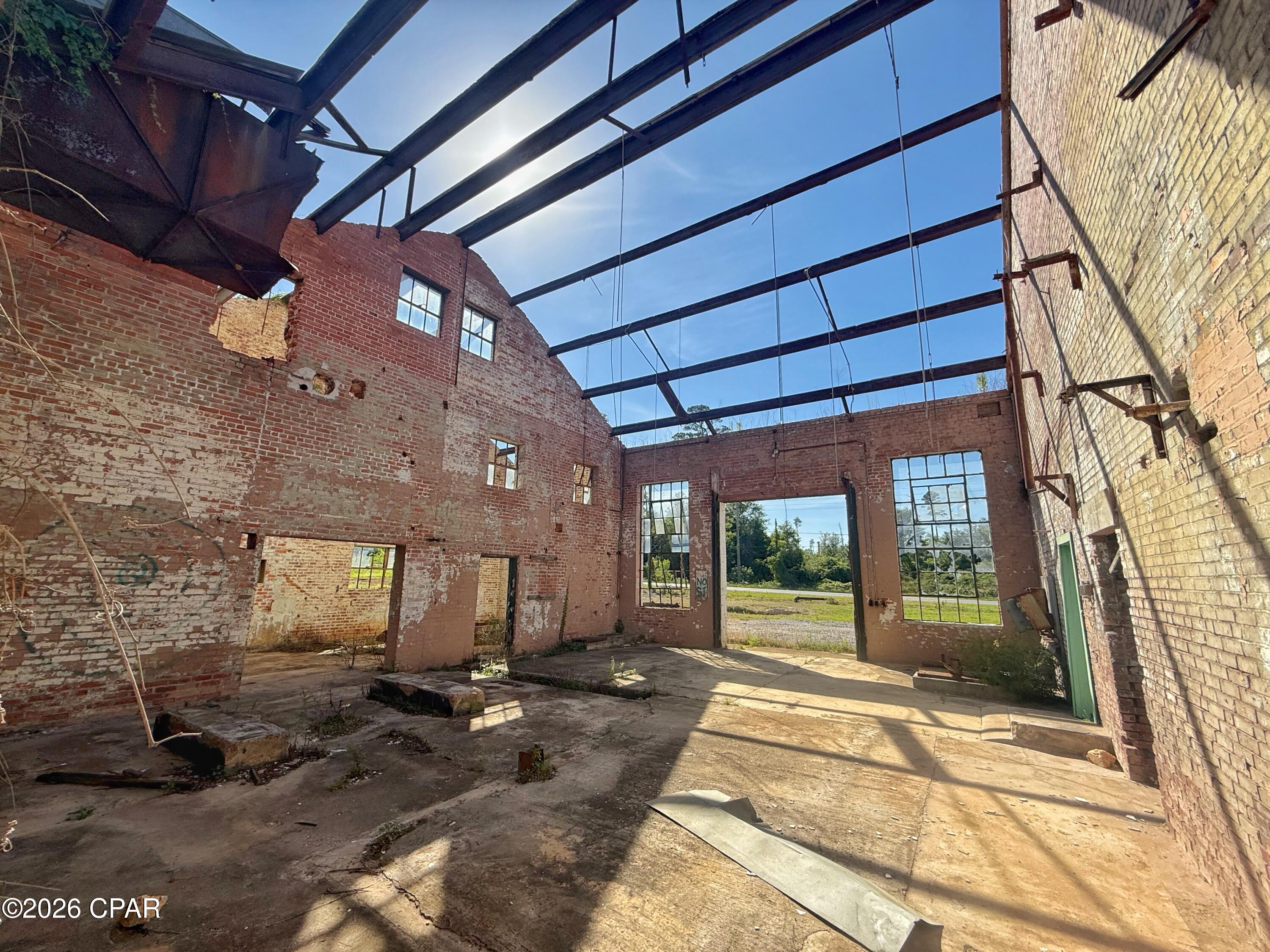 [No Recorded Subdiv] - Commercial Sale
