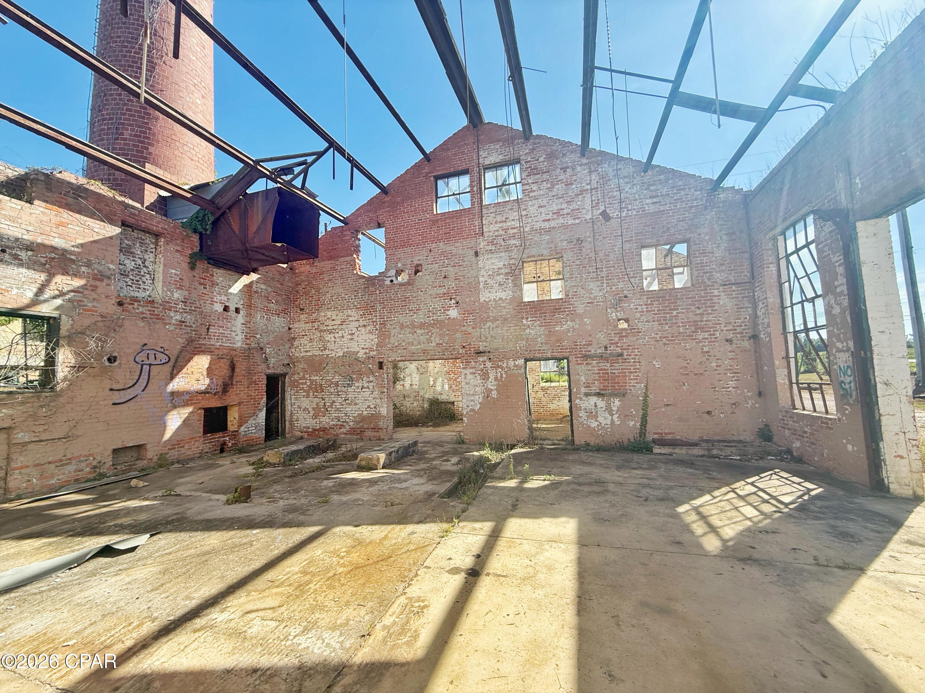 [No Recorded Subdiv] - Commercial Sale