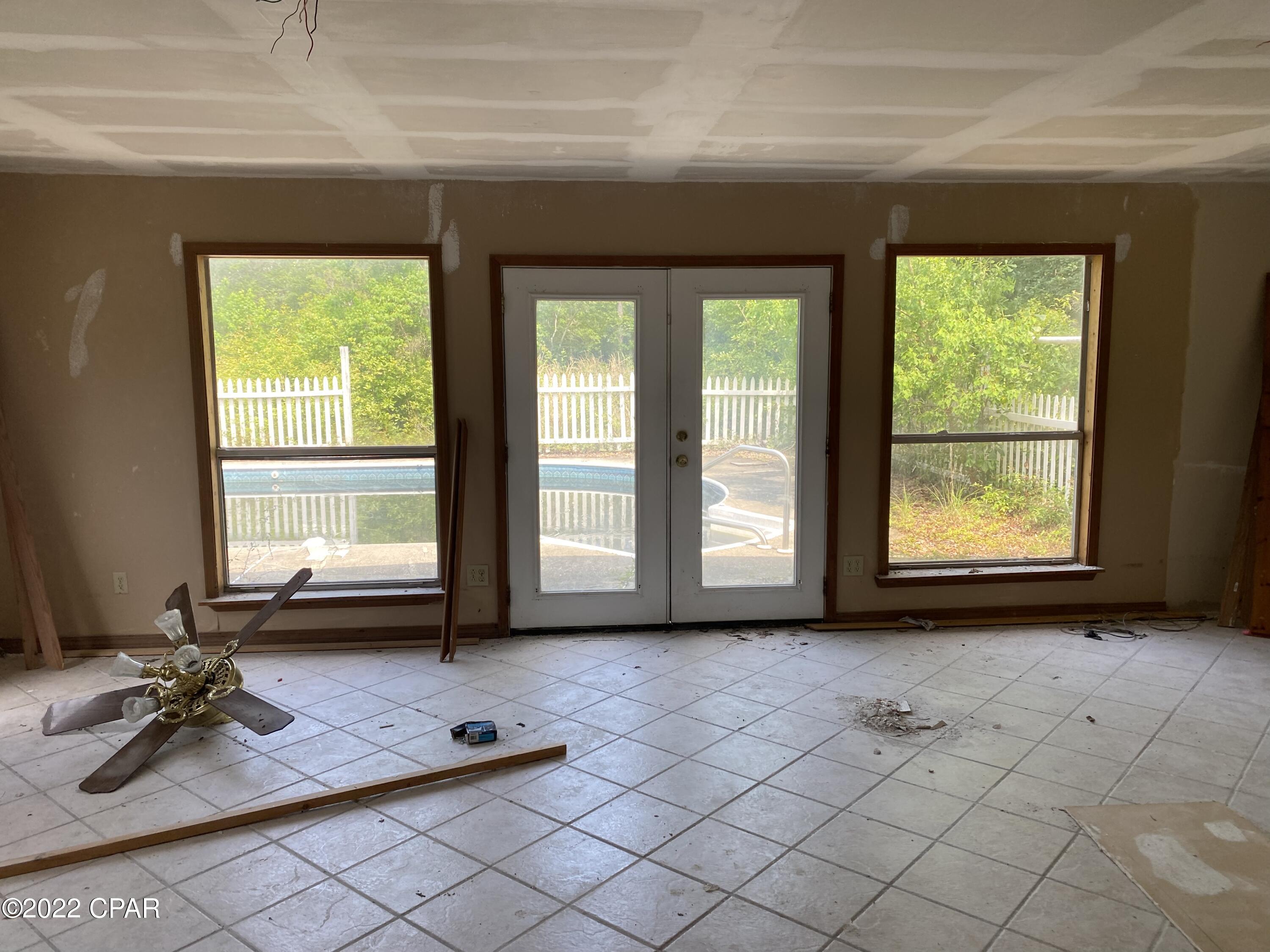 Pine Harbor - Residential