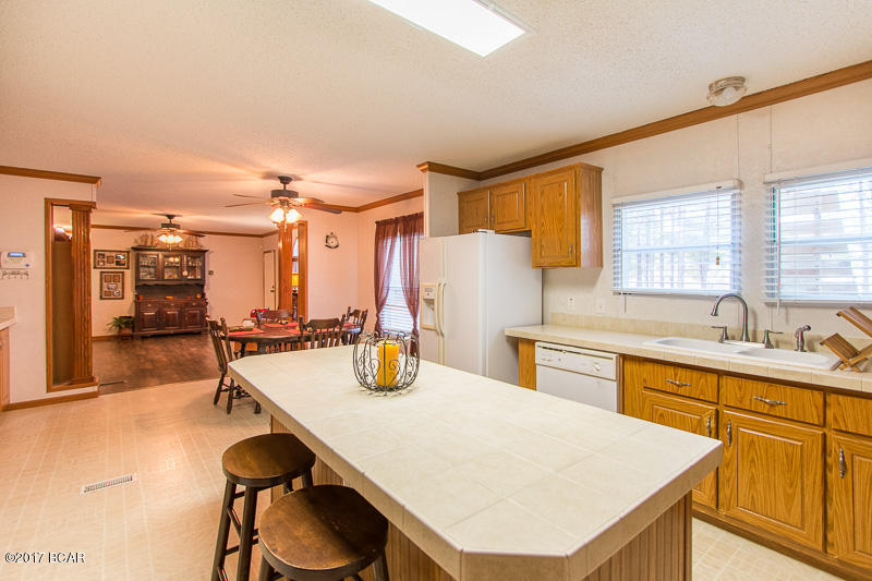 White Western Springs Unit 1 - Residential