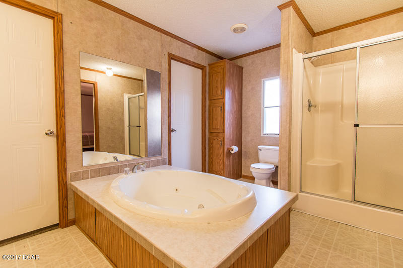 White Western Springs Unit 1 - Residential