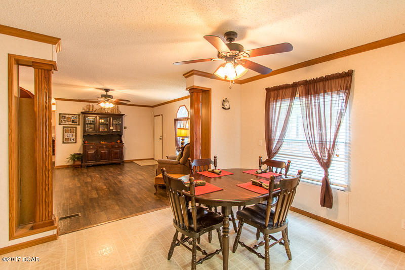 White Western Springs Unit 1 - Residential