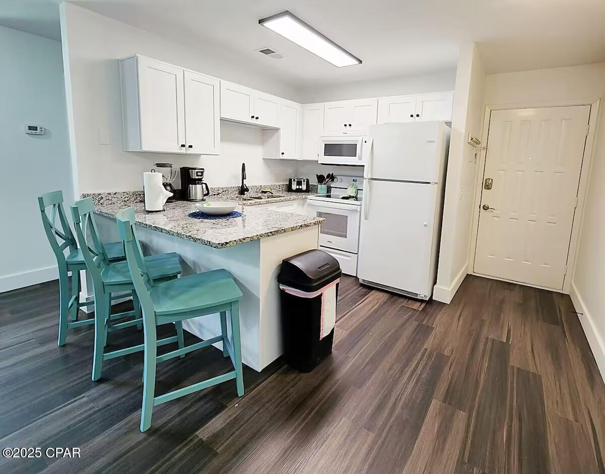 Shade Tree Condo Ph II - Residential