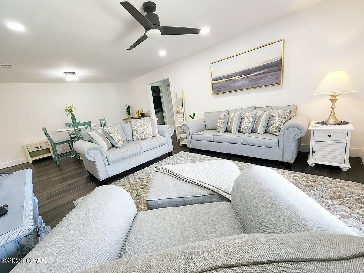 Shade Tree Condo Ph II - Residential