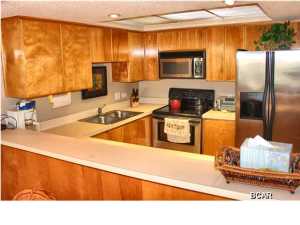 Lagoon Towers Phase I - Residential