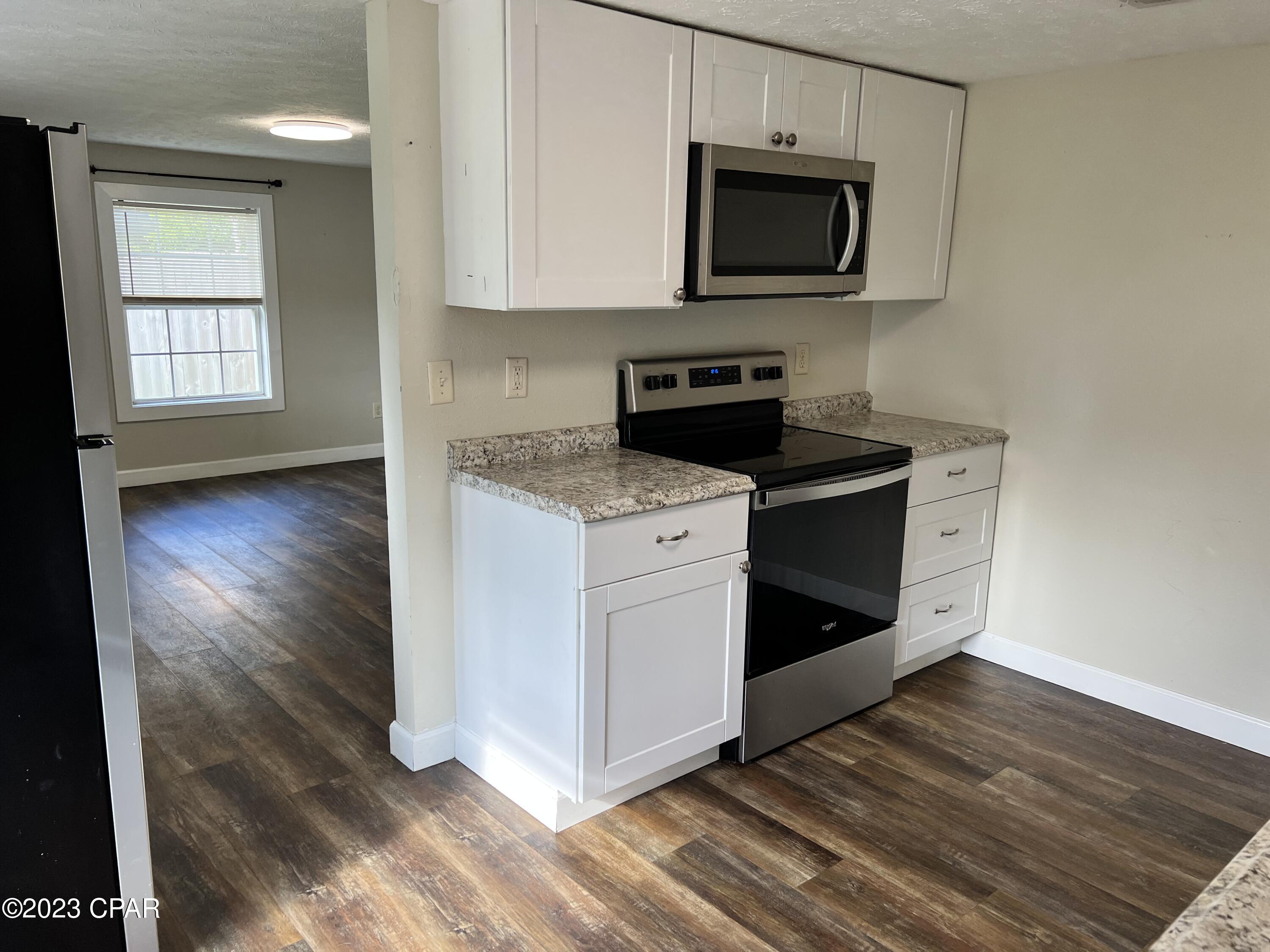 Keiths Bay Harbor Add - Residential