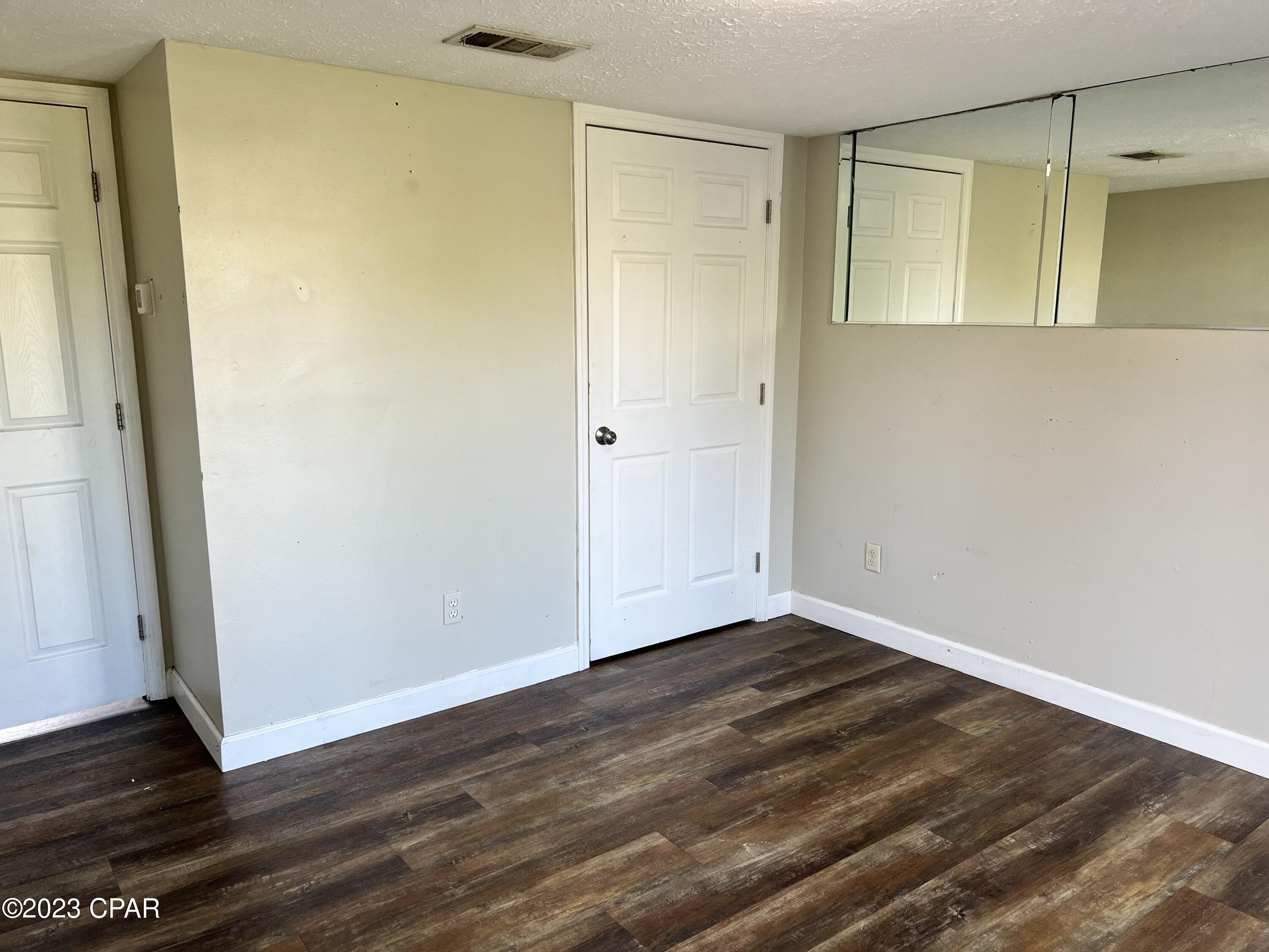 Keiths Bay Harbor Add - Residential