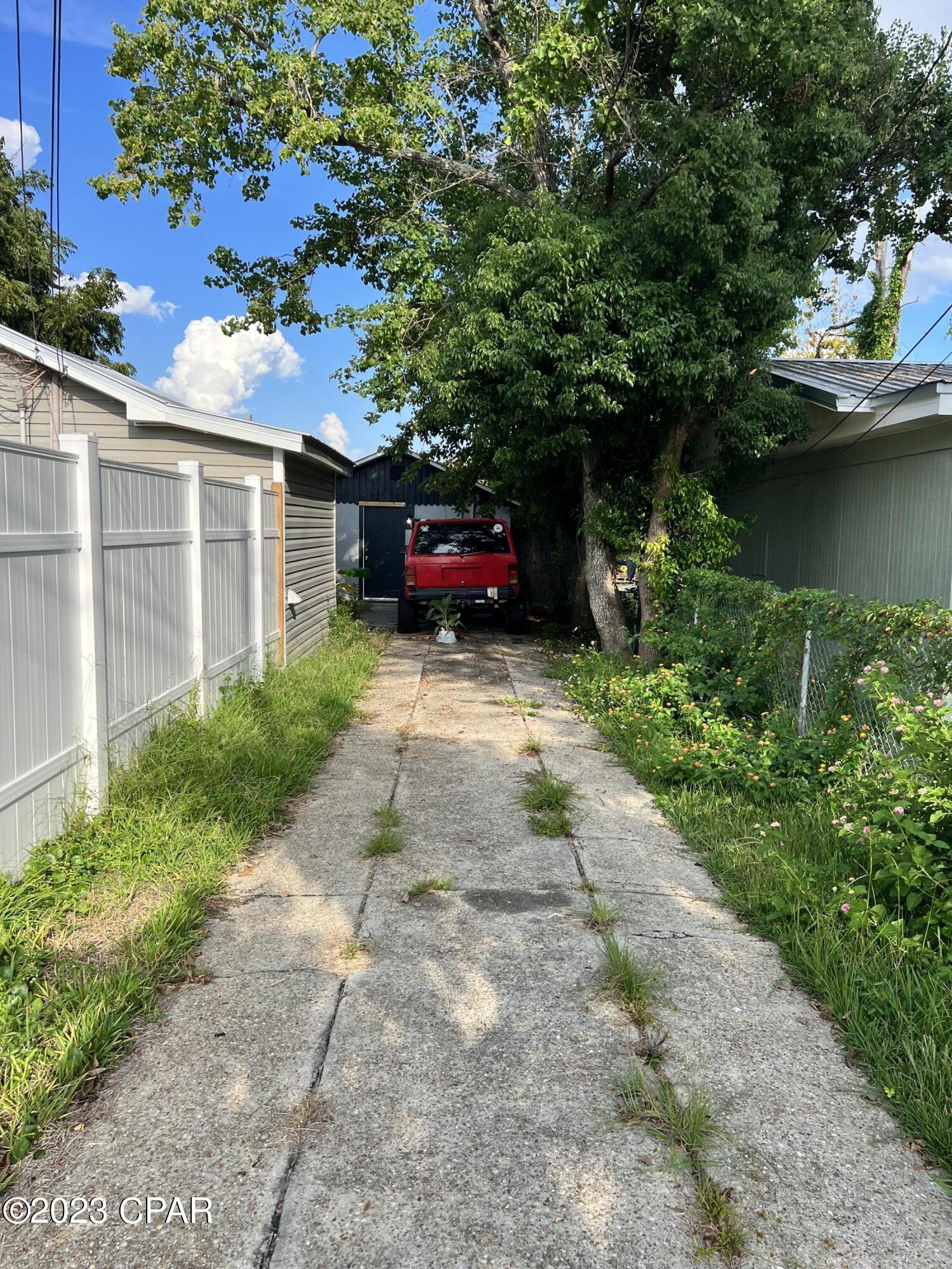 Keiths Bay Harbor Add - Residential