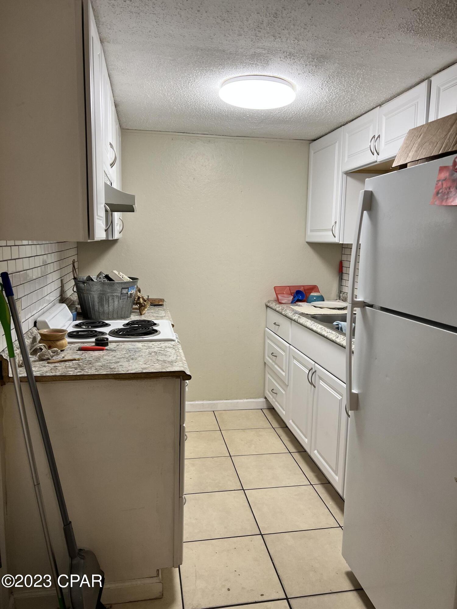 Keiths Bay Harbor Add - Residential