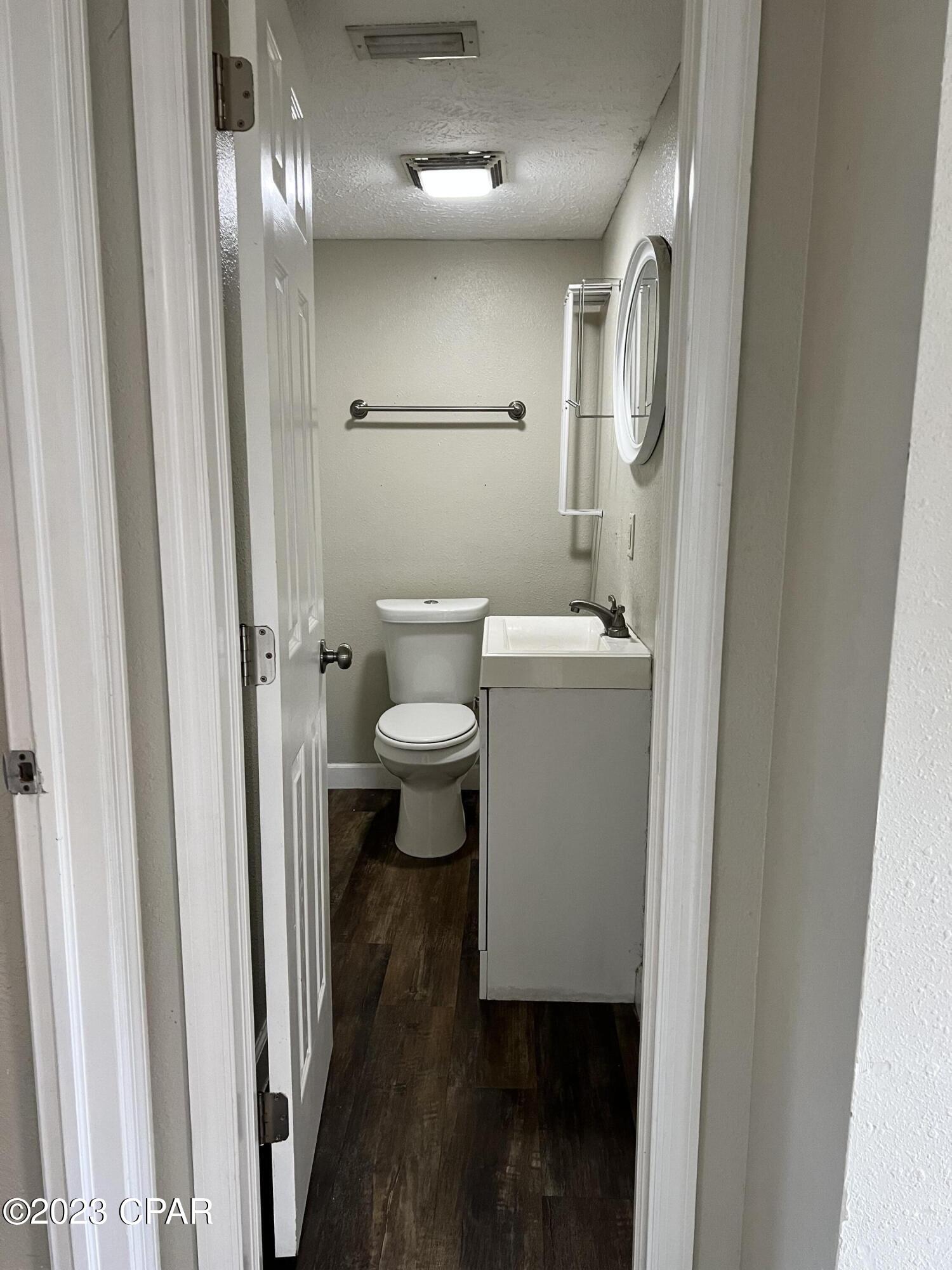 Keiths Bay Harbor Add - Residential