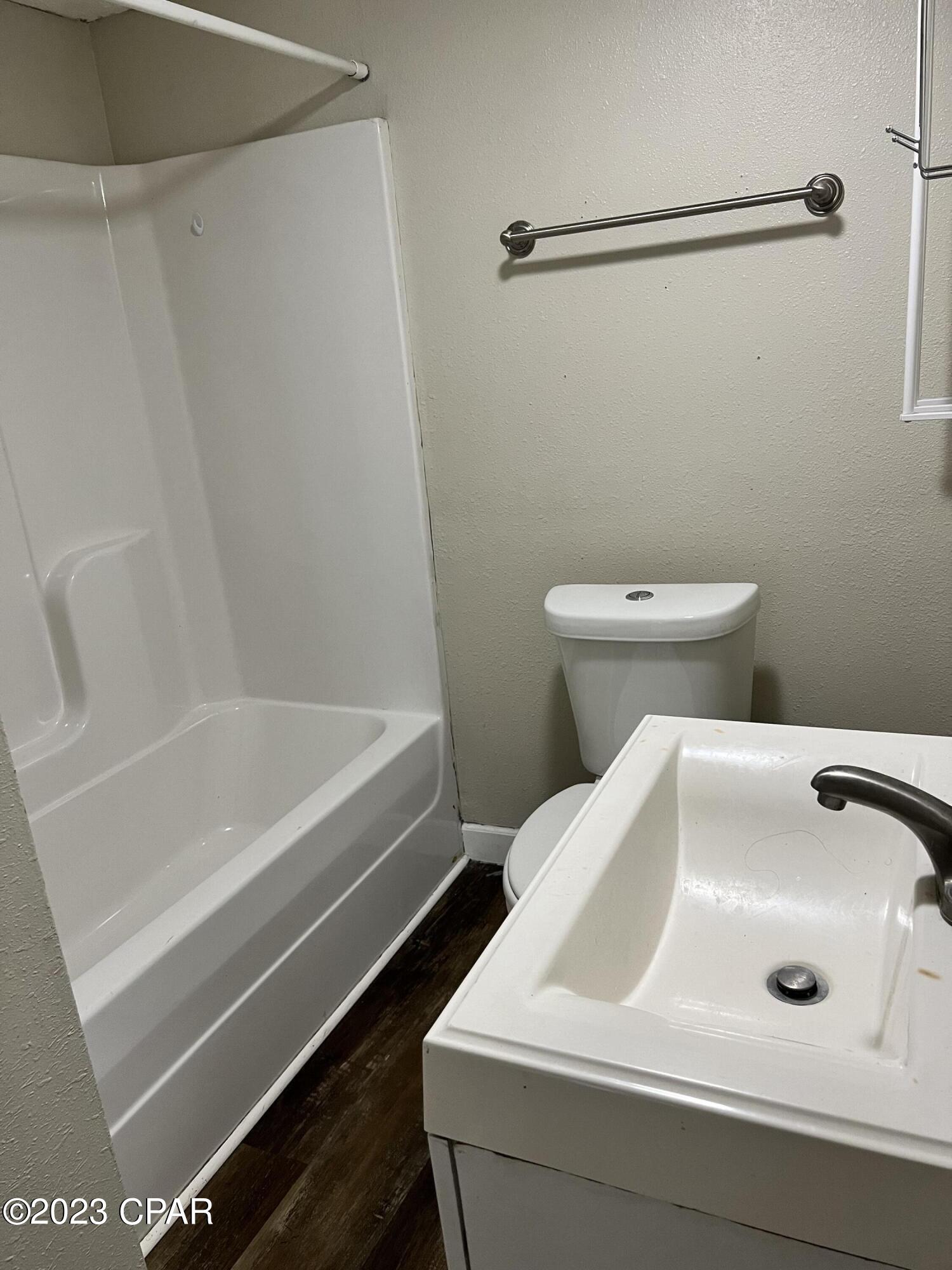 Keiths Bay Harbor Add - Residential