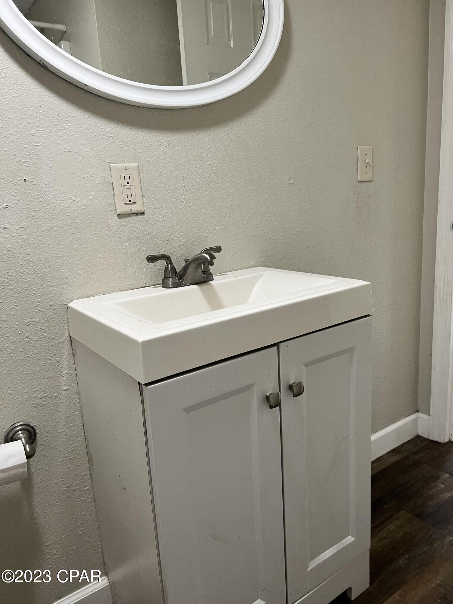 Keiths Bay Harbor Add - Residential