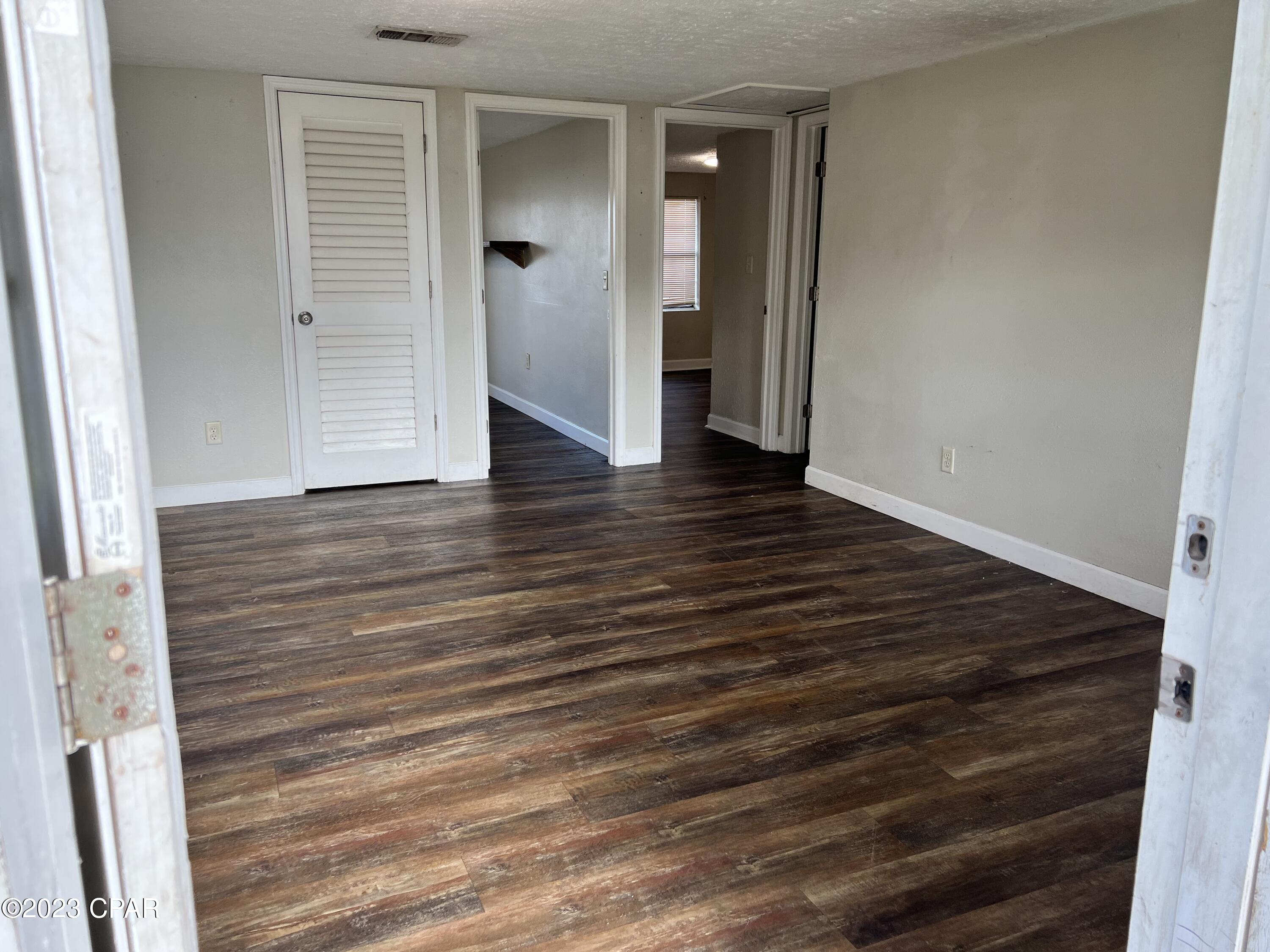 Keiths Bay Harbor Add - Residential