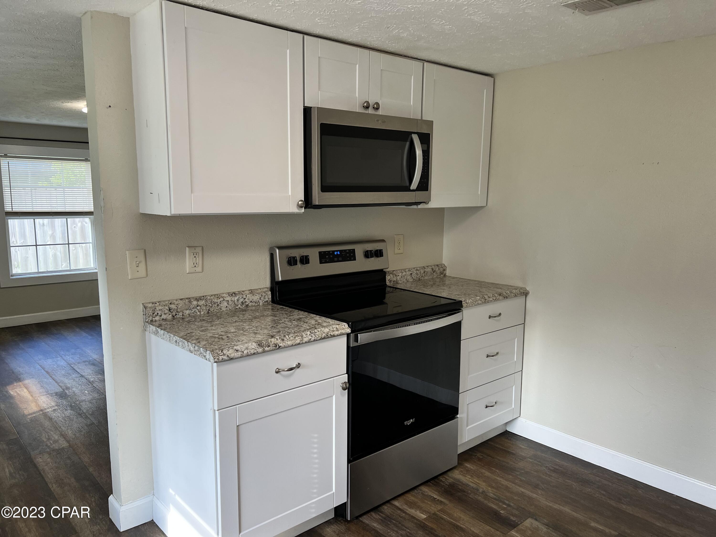 Keiths Bay Harbor Add - Residential