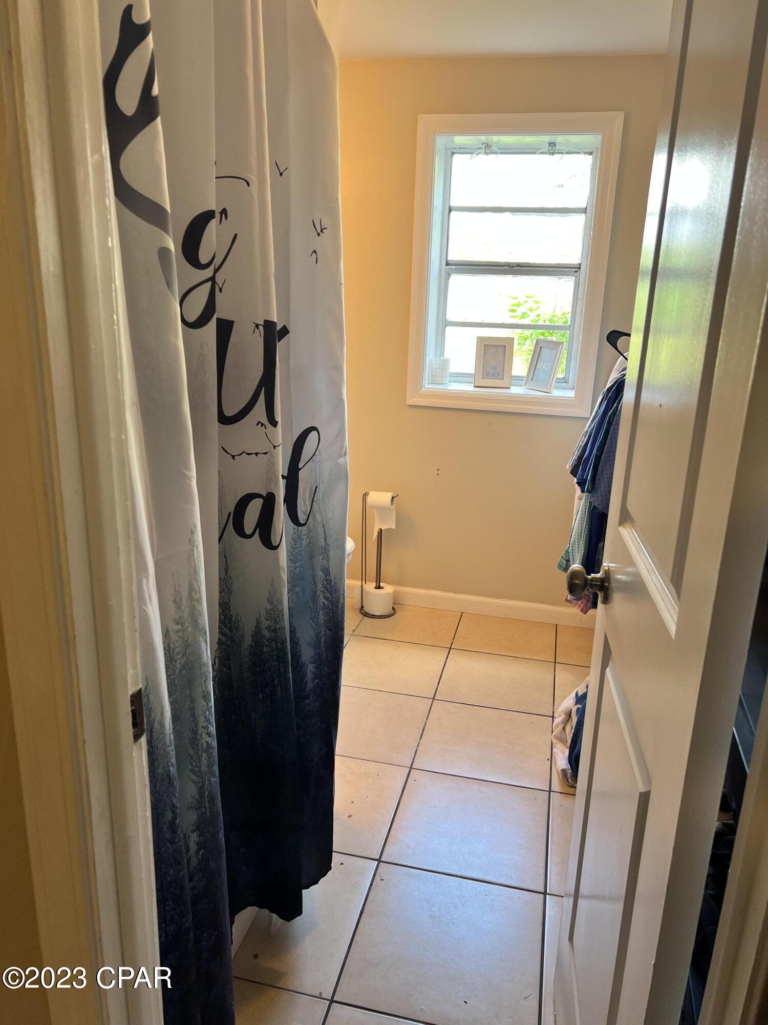 Keiths Bay Harbor Add - Residential