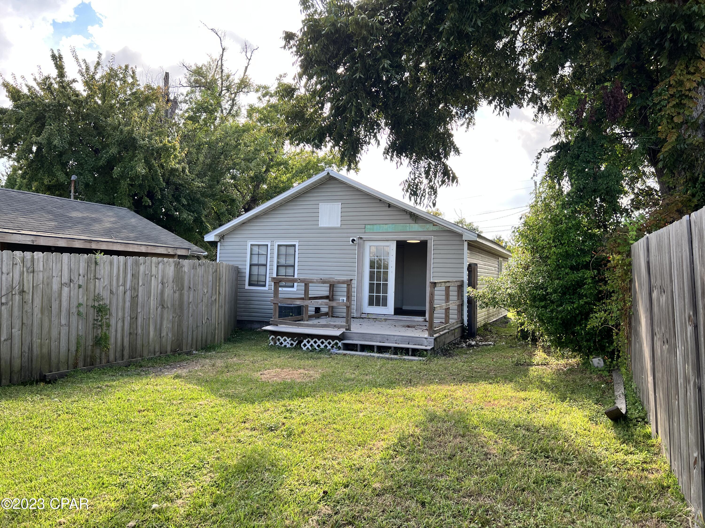 Keiths Bay Harbor Add - Residential