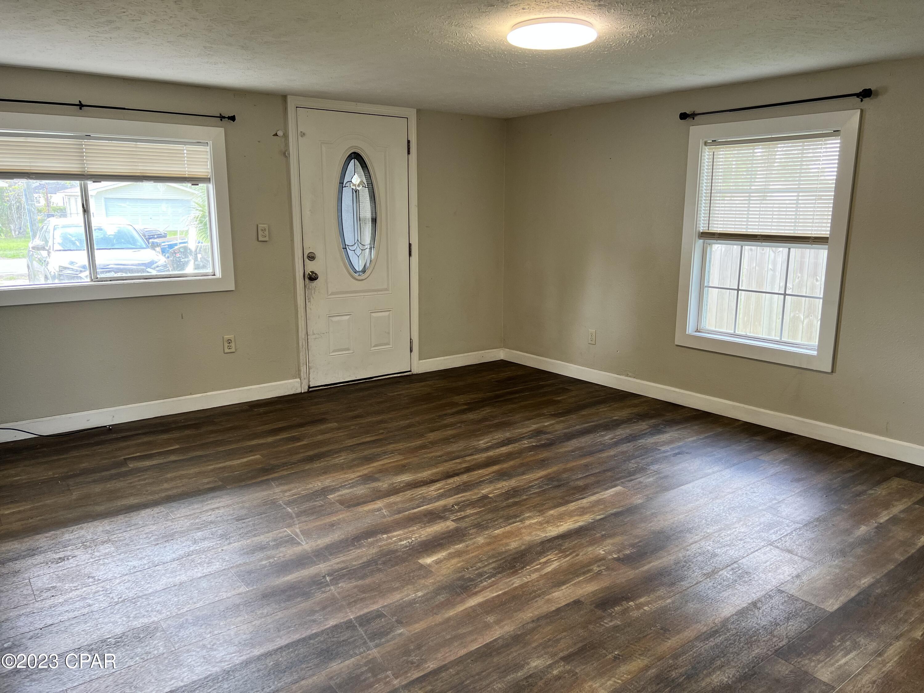 Keiths Bay Harbor Add - Residential