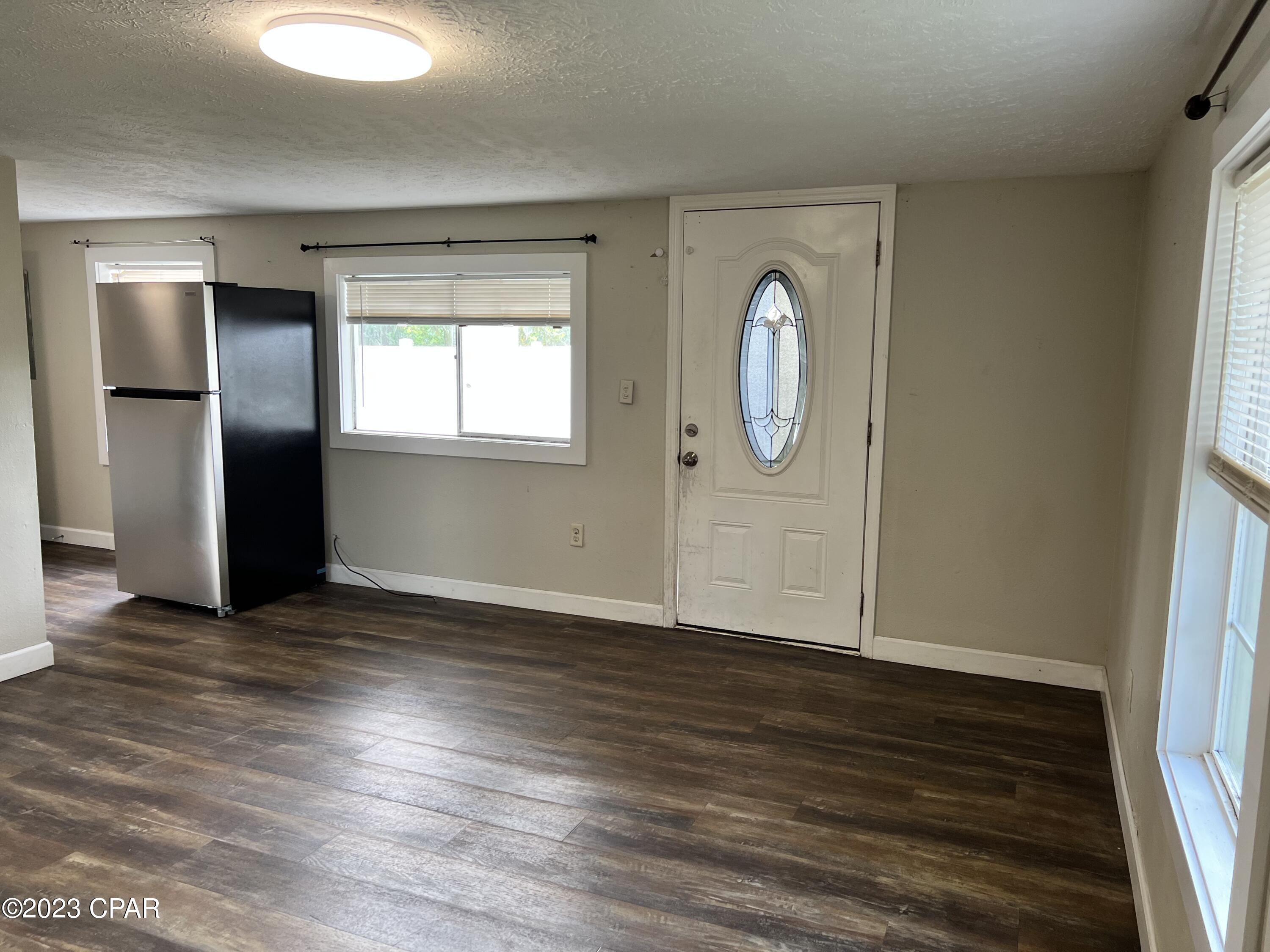 Keiths Bay Harbor Add - Residential