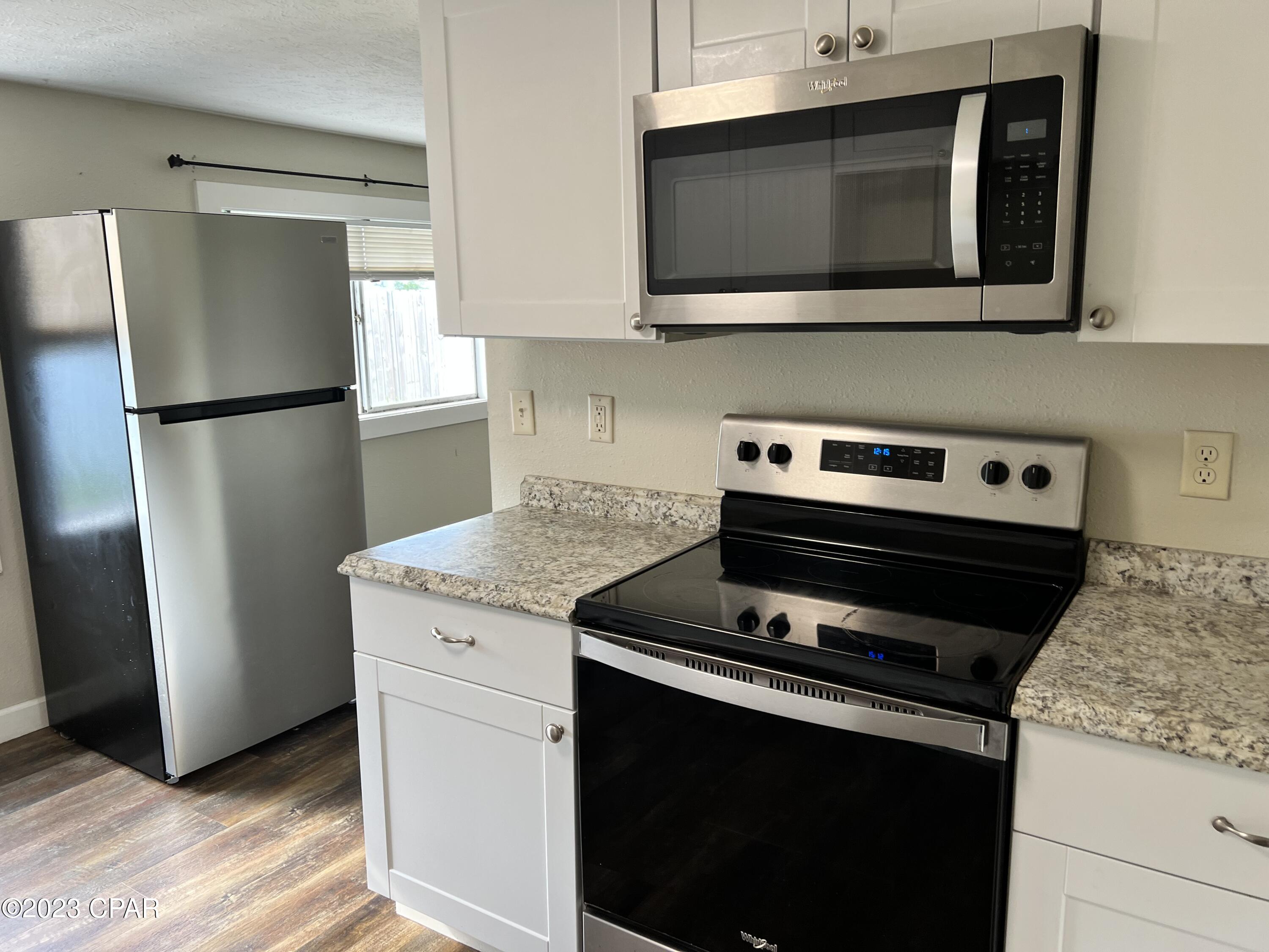 Keiths Bay Harbor Add - Residential