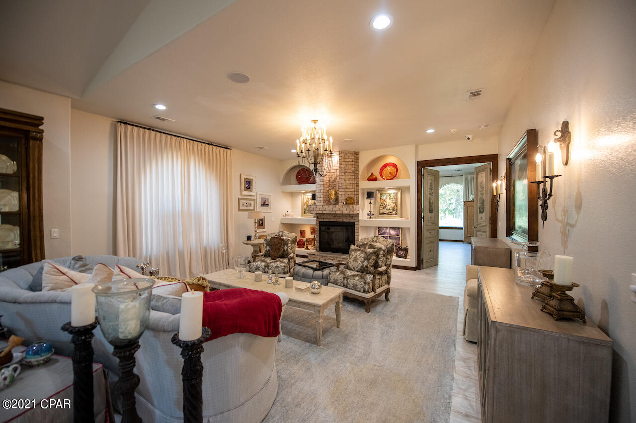 Bonifay - Residential