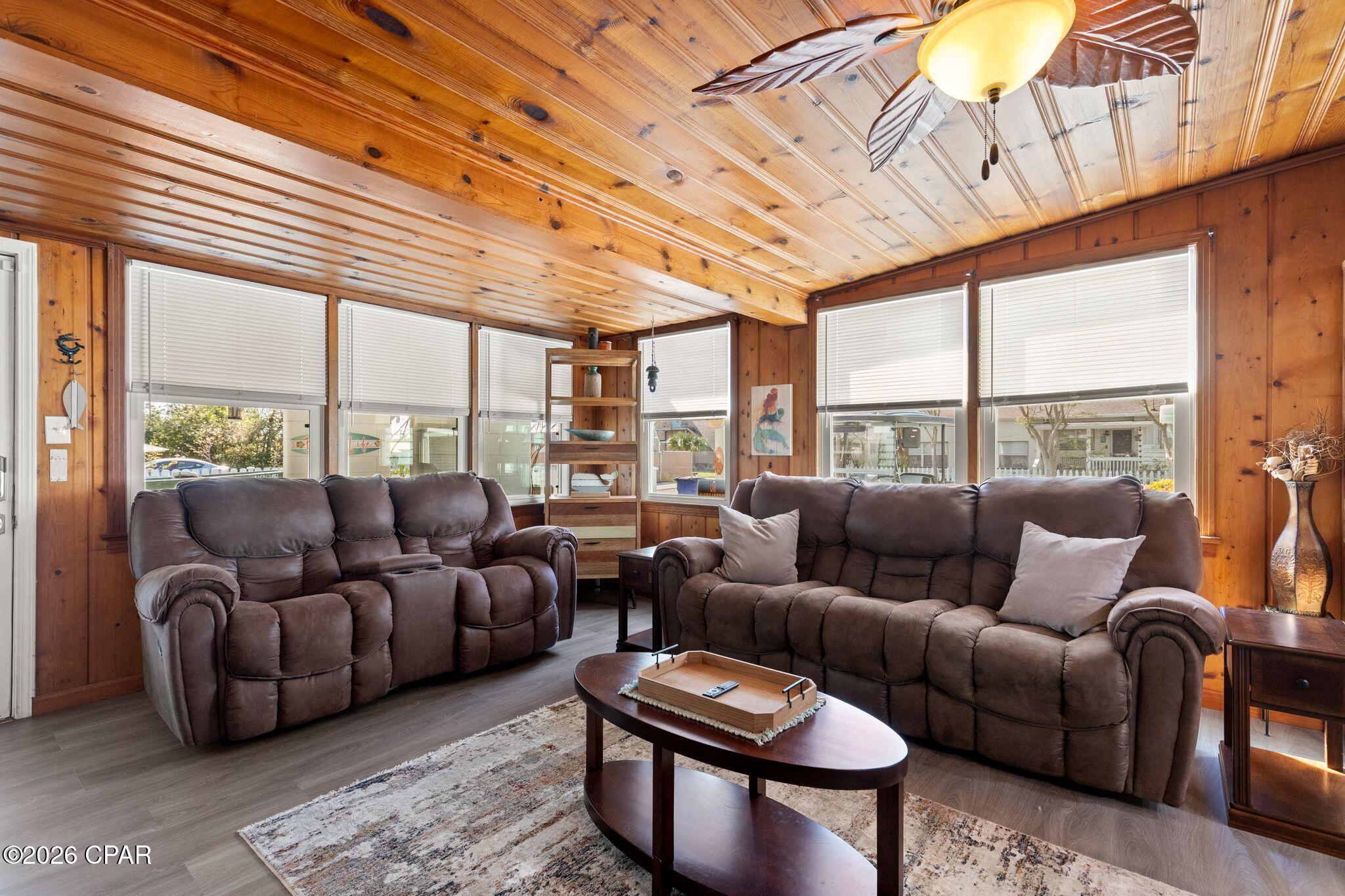 Sudduths 1st Add - Residential