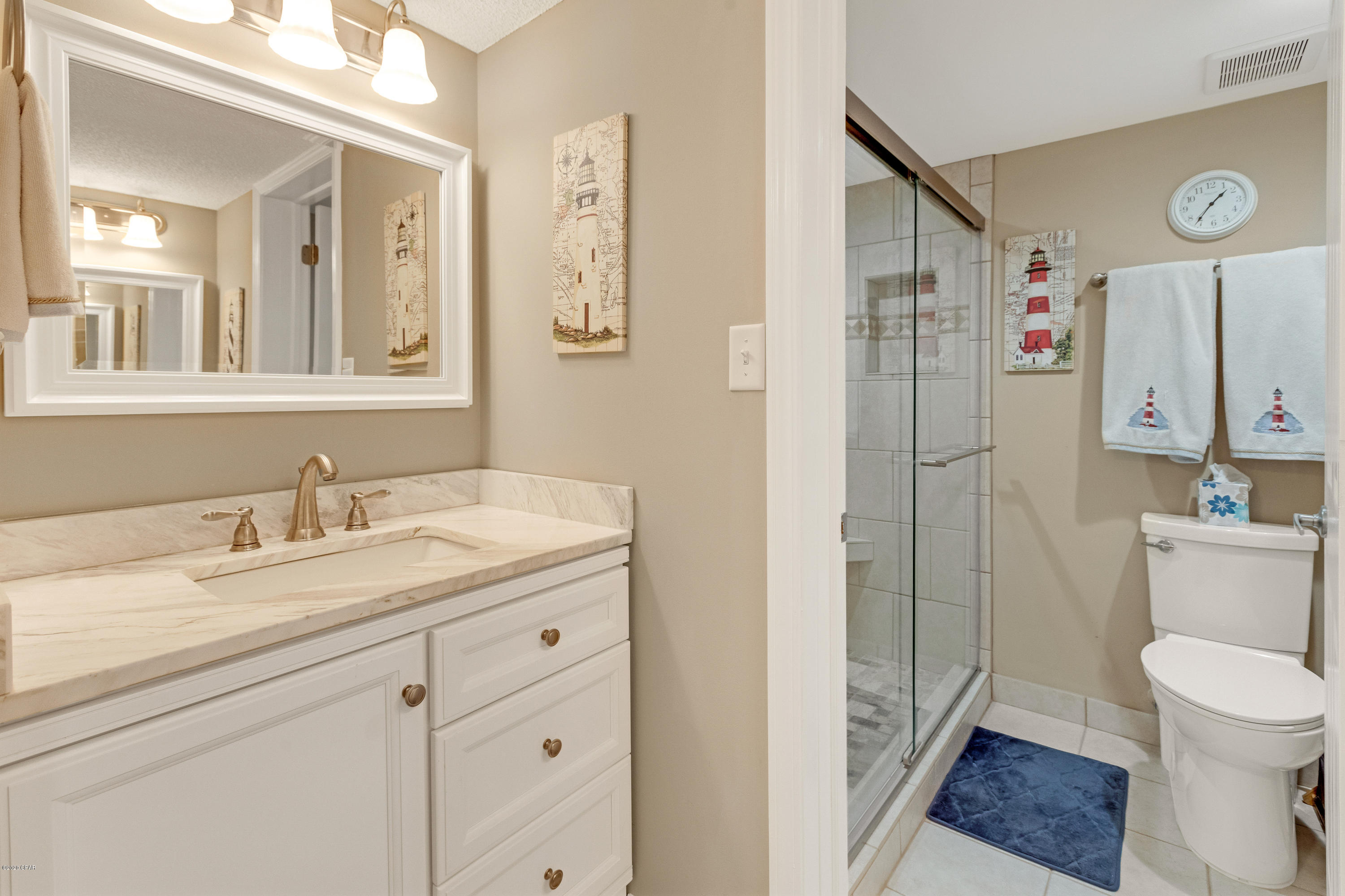 The Commodore - Residential