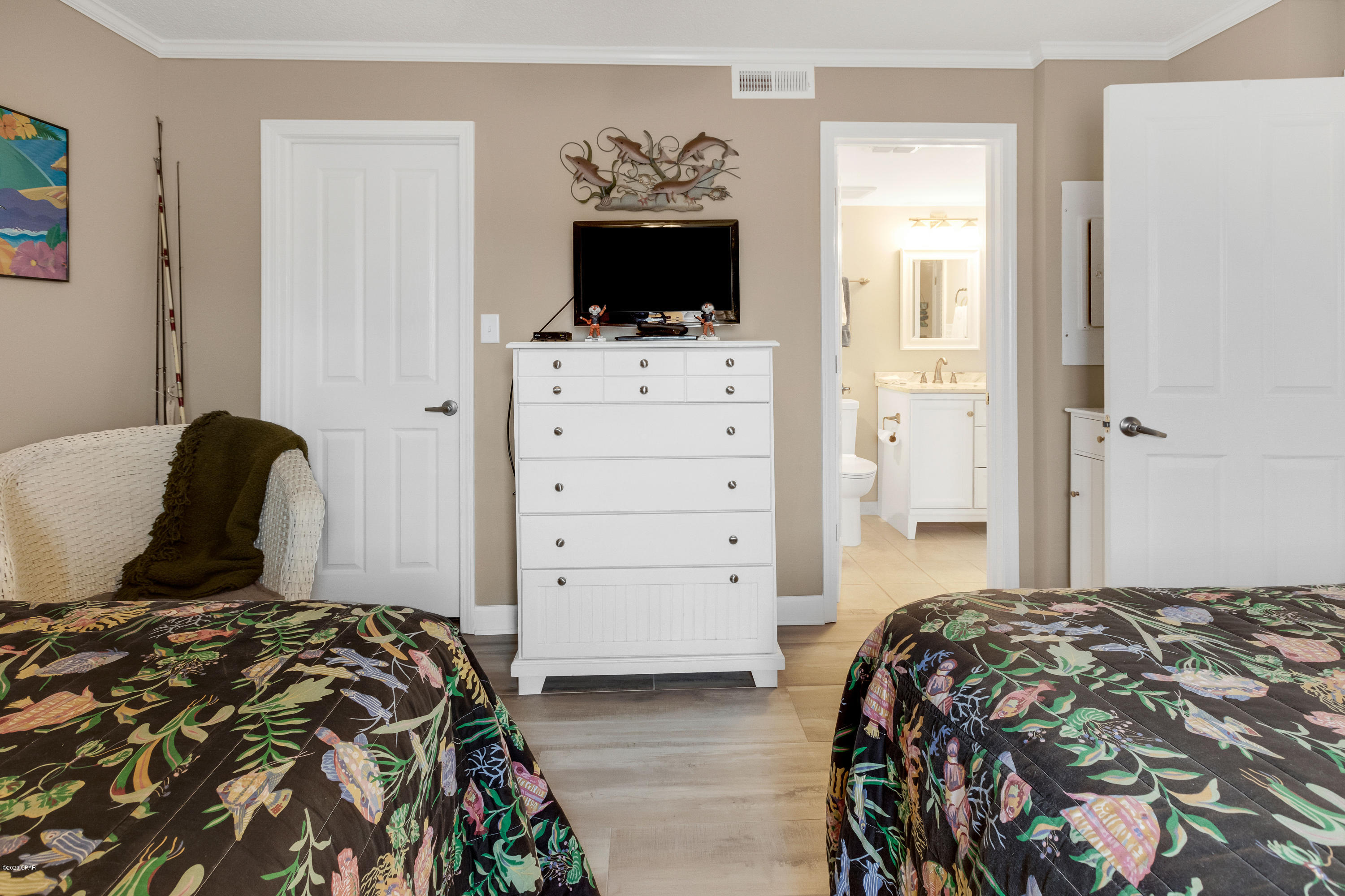 The Commodore - Residential