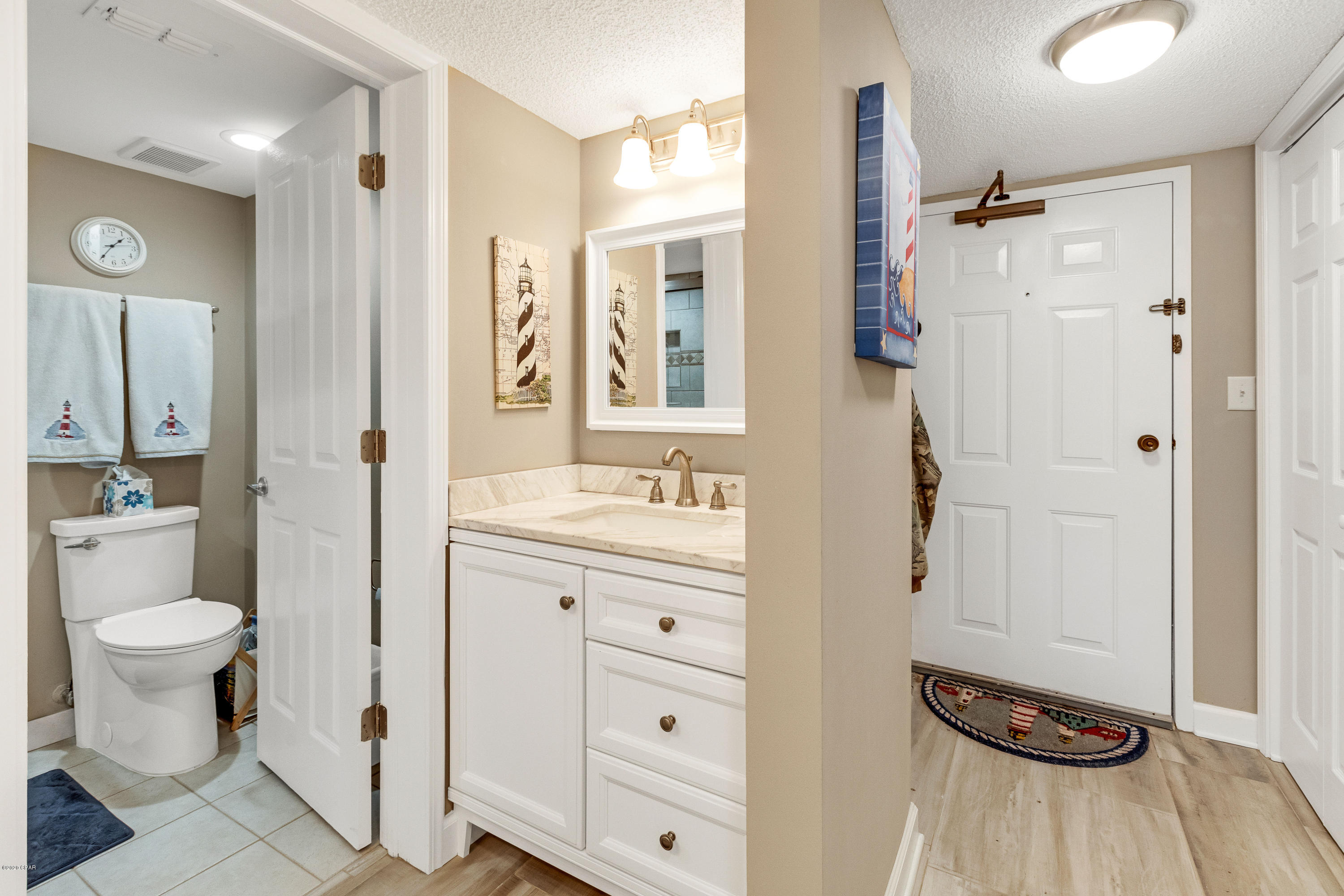 The Commodore - Residential