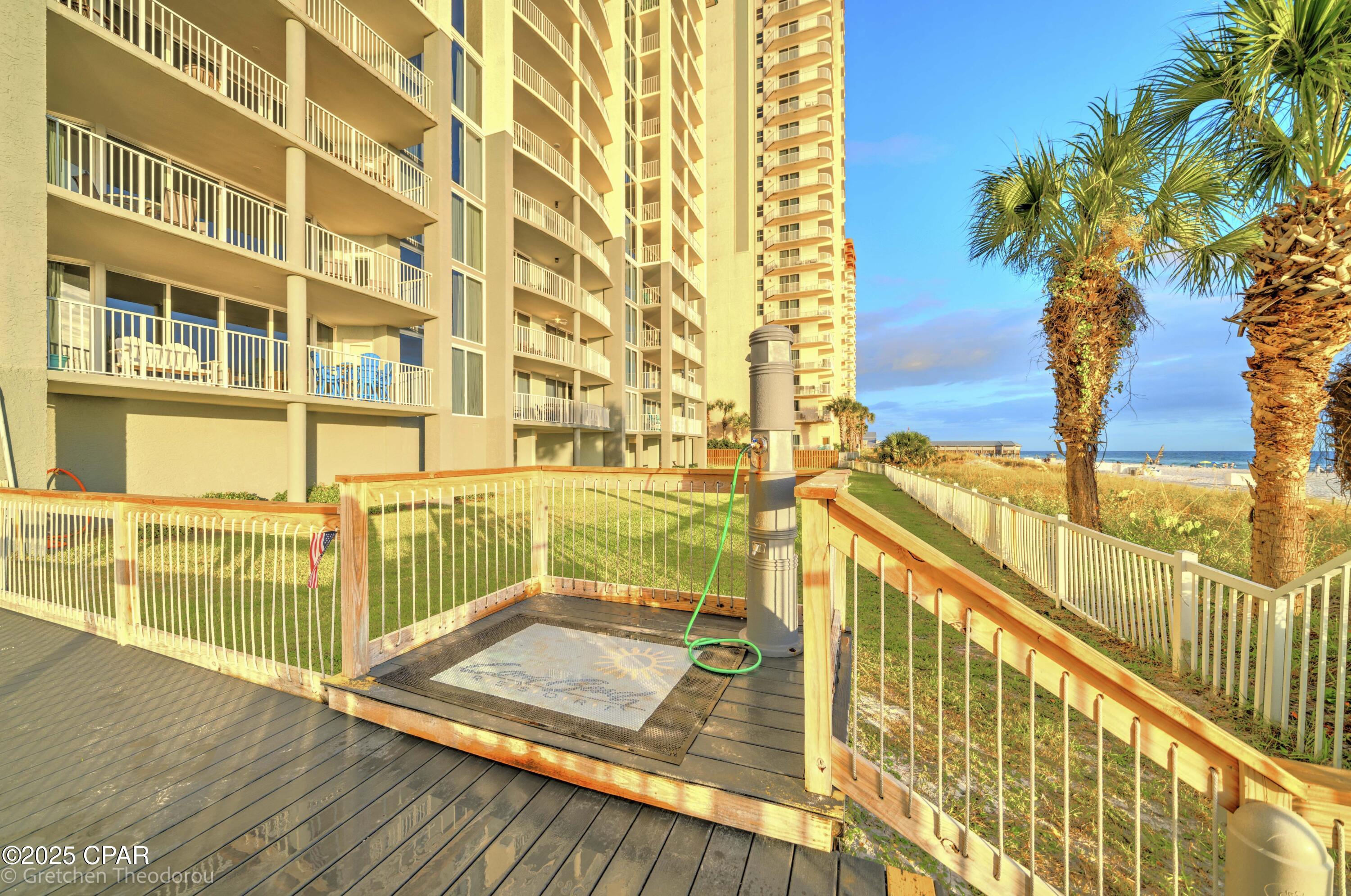 Long Beach Towers IV - Residential