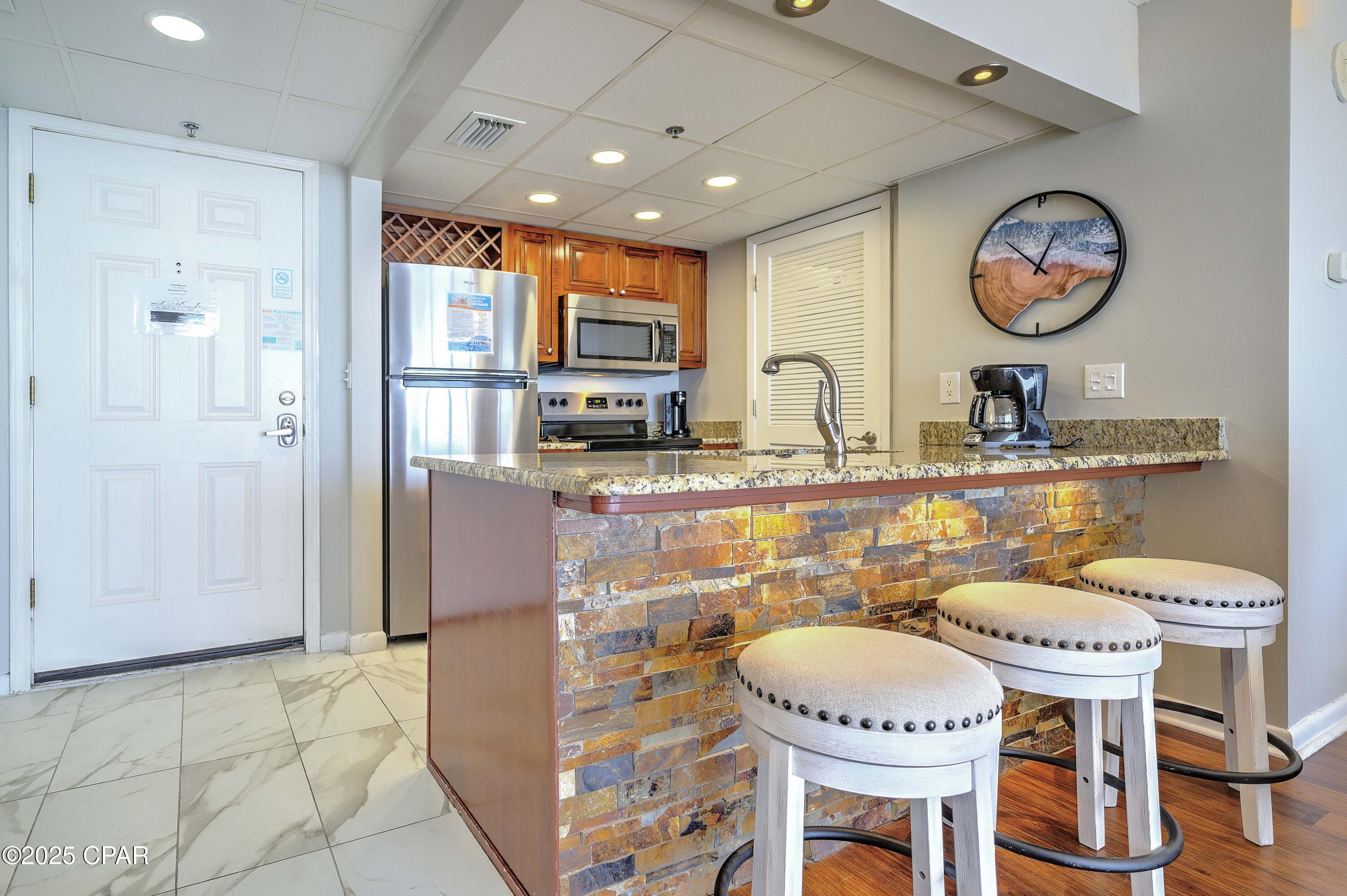 Long Beach Towers IV - Residential