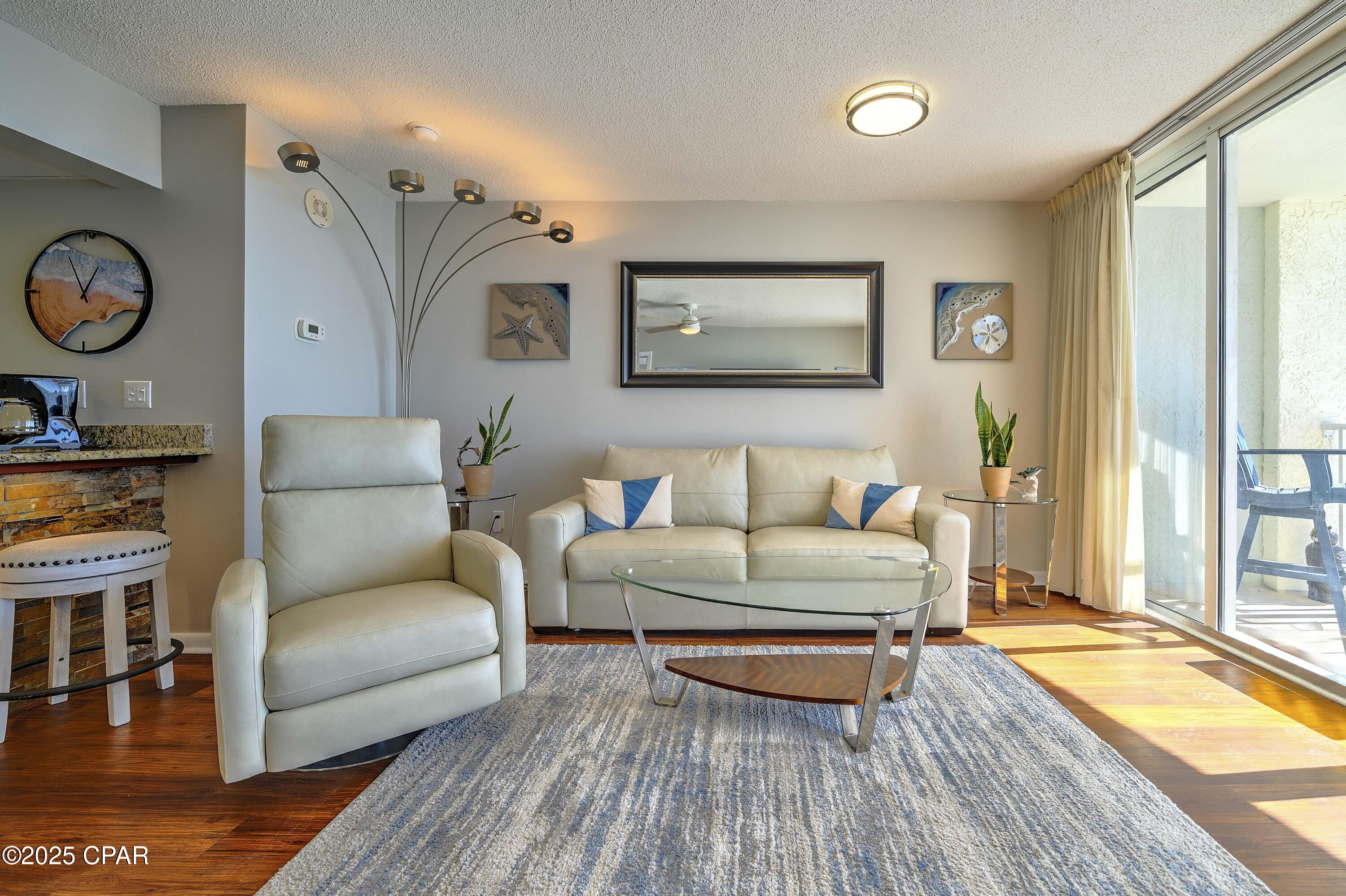 Long Beach Towers IV - Residential