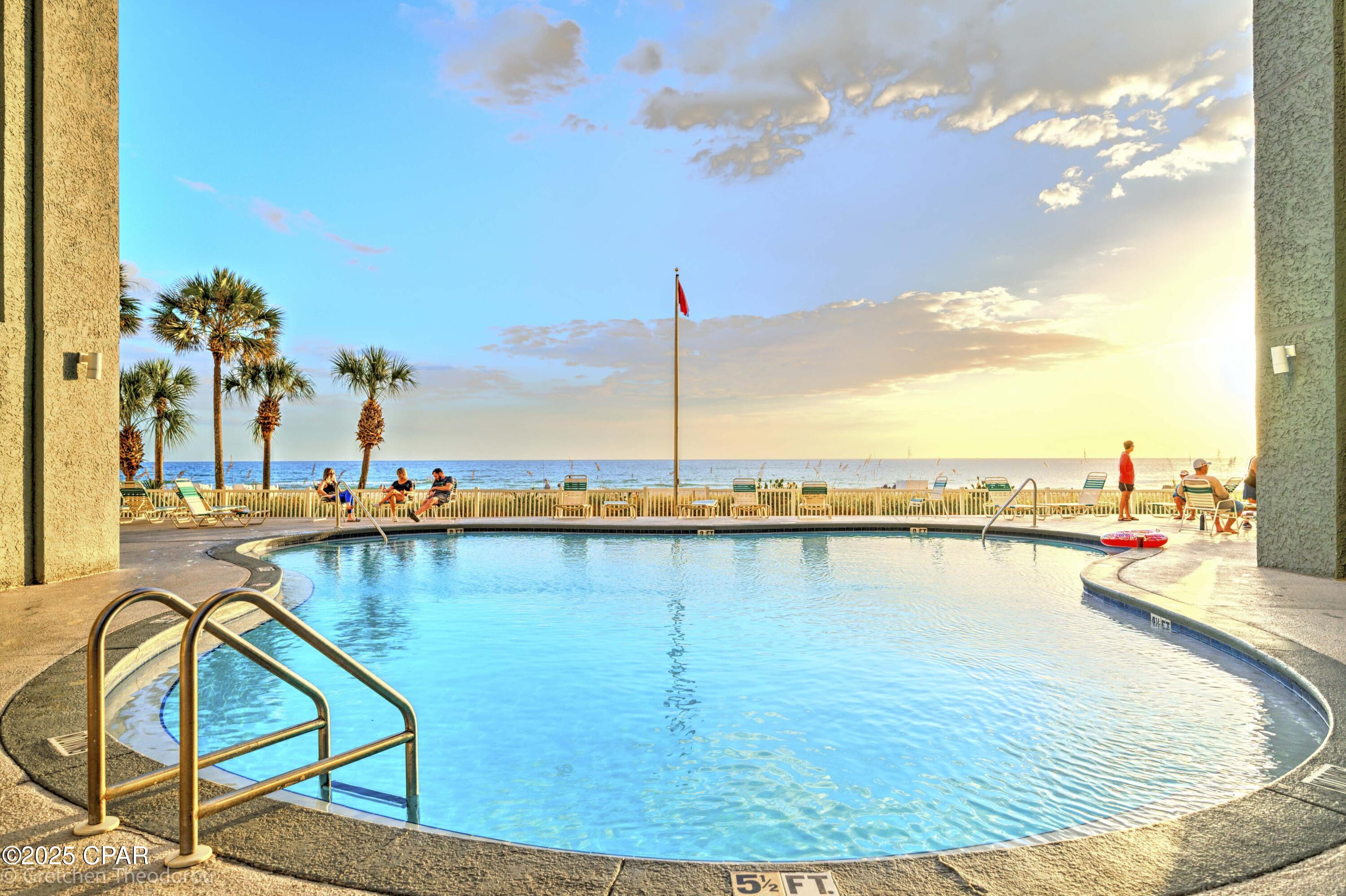 Long Beach Towers IV - Residential