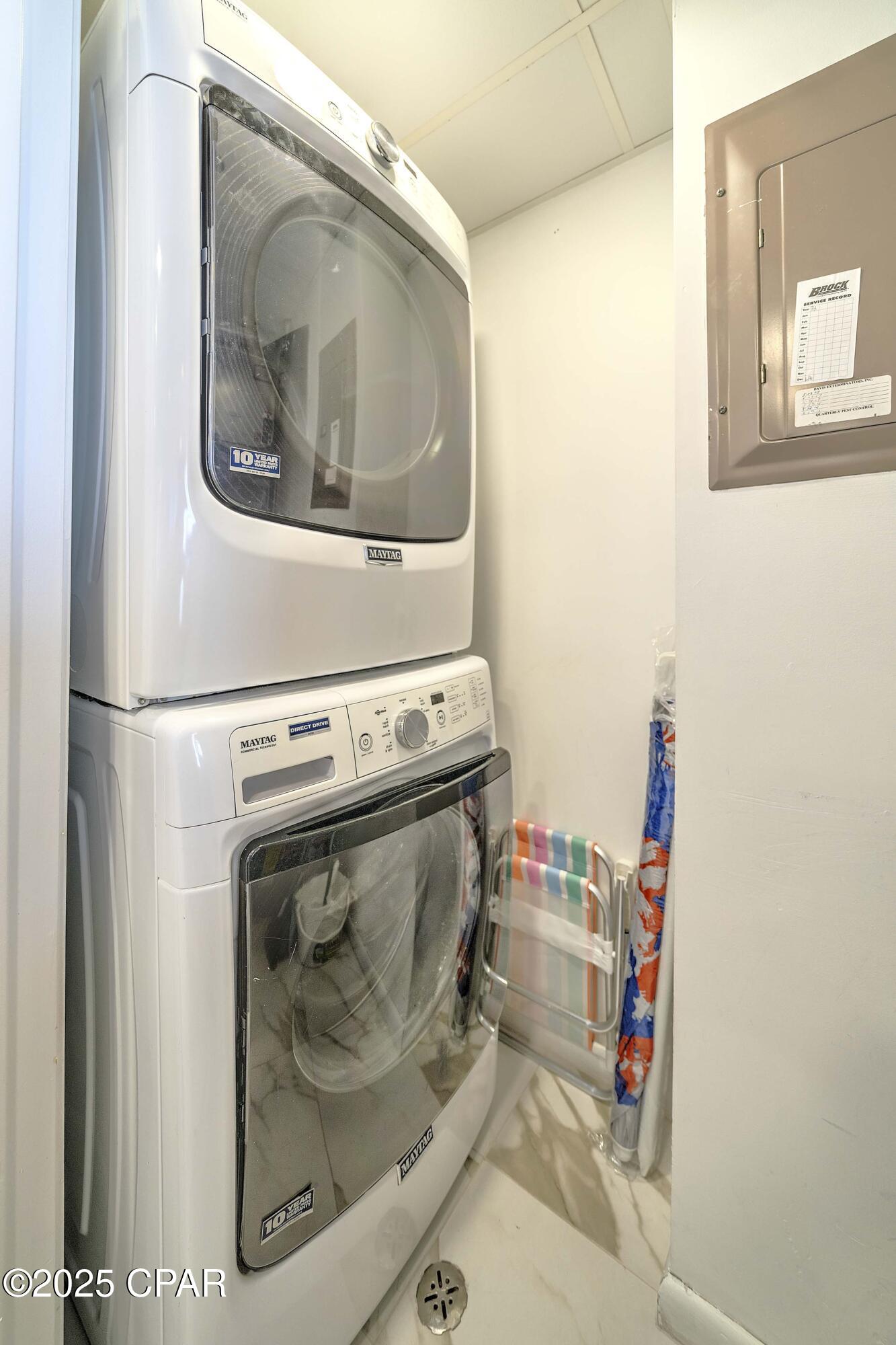 Long Beach Towers IV - Residential