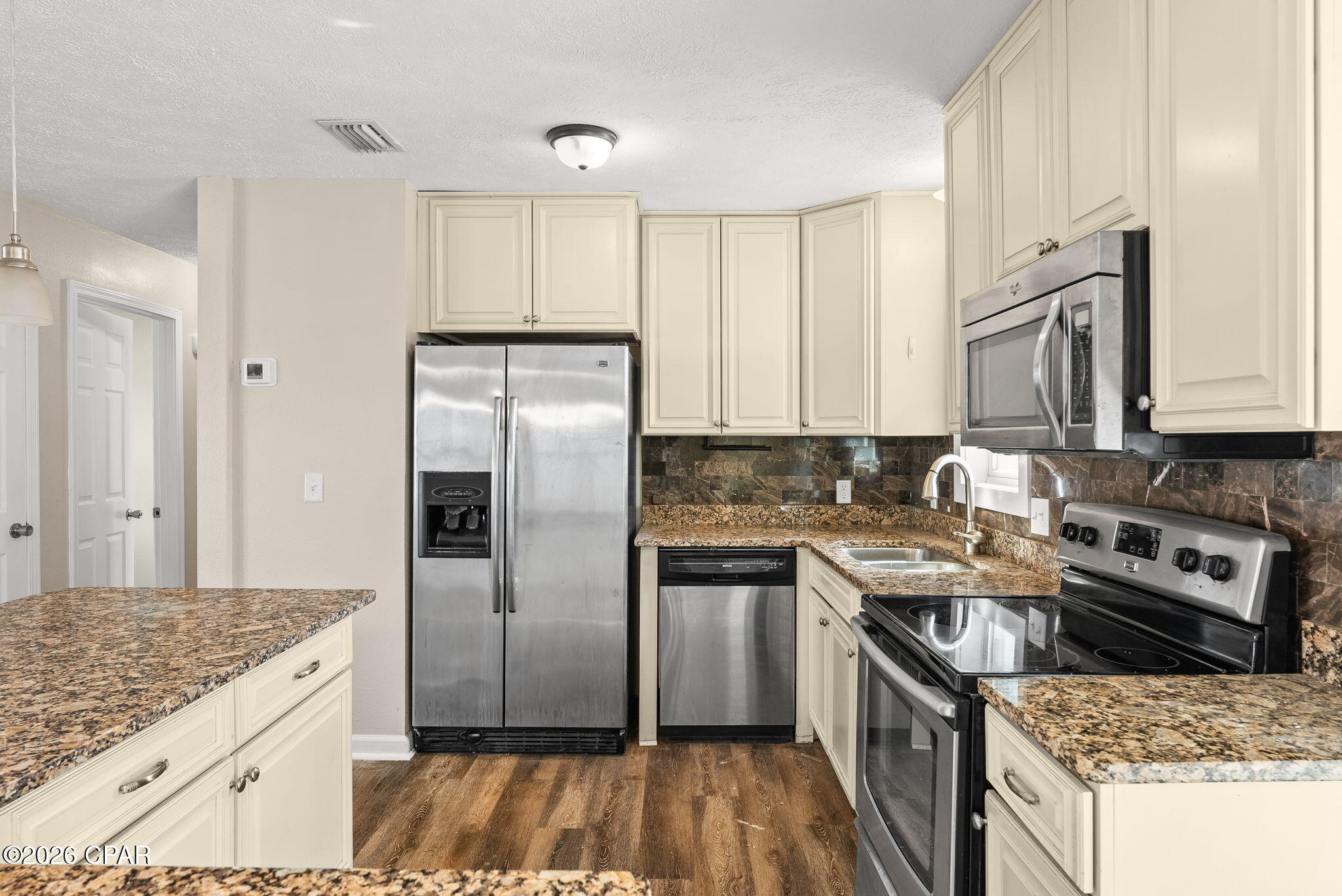 [No Recorded Subdiv] - Residential Lease