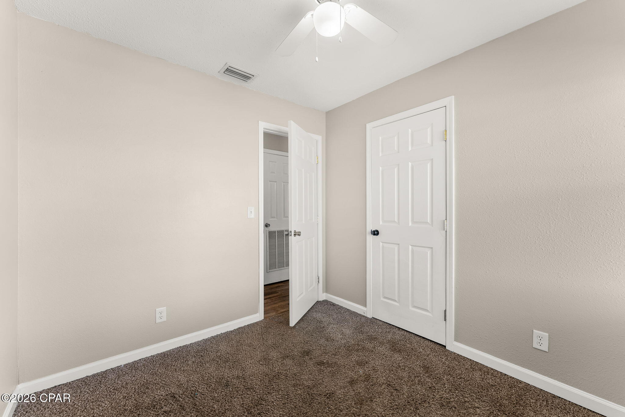 [No Recorded Subdiv] - Residential Lease