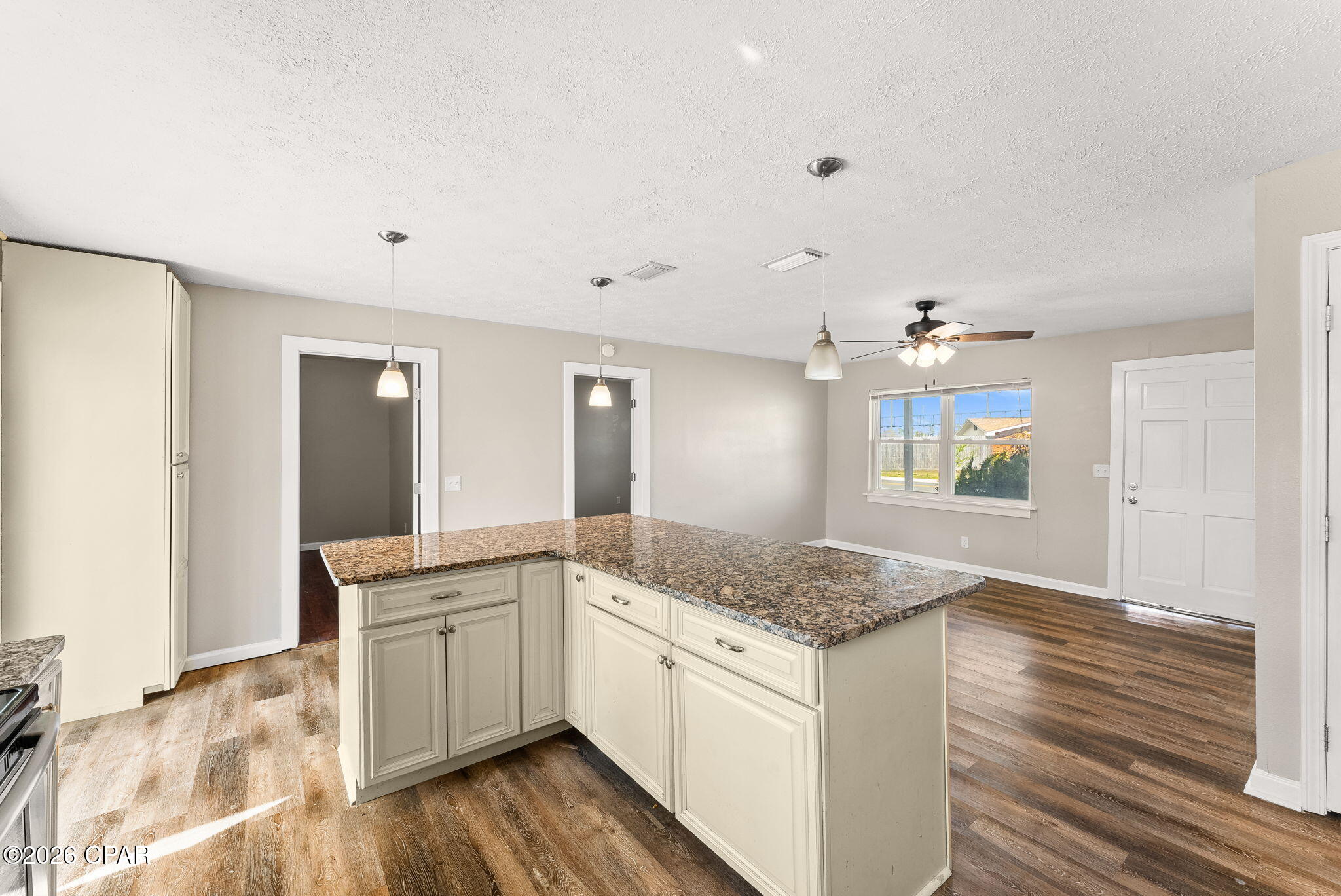 [No Recorded Subdiv] - Residential Lease