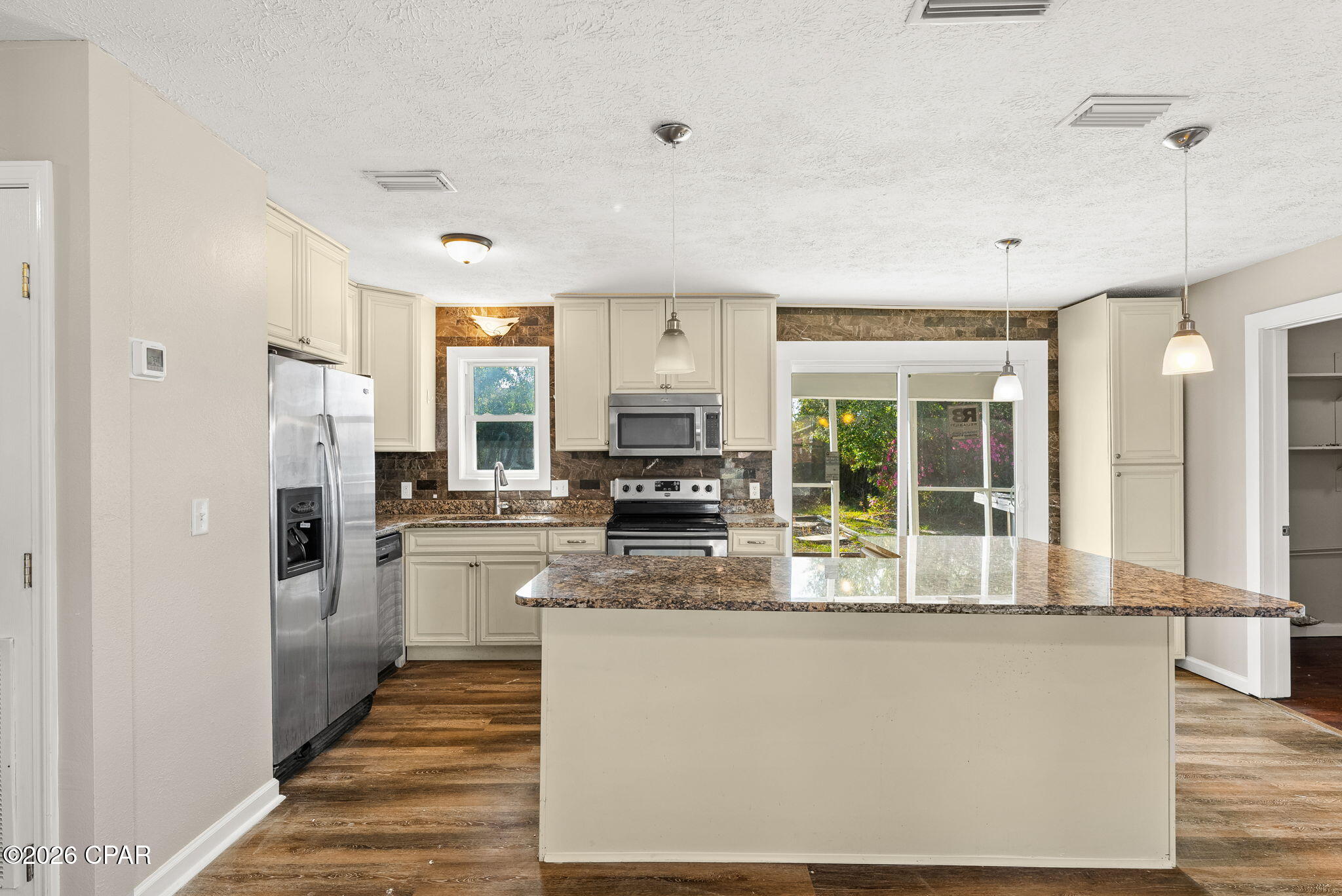 [No Recorded Subdiv] - Residential Lease