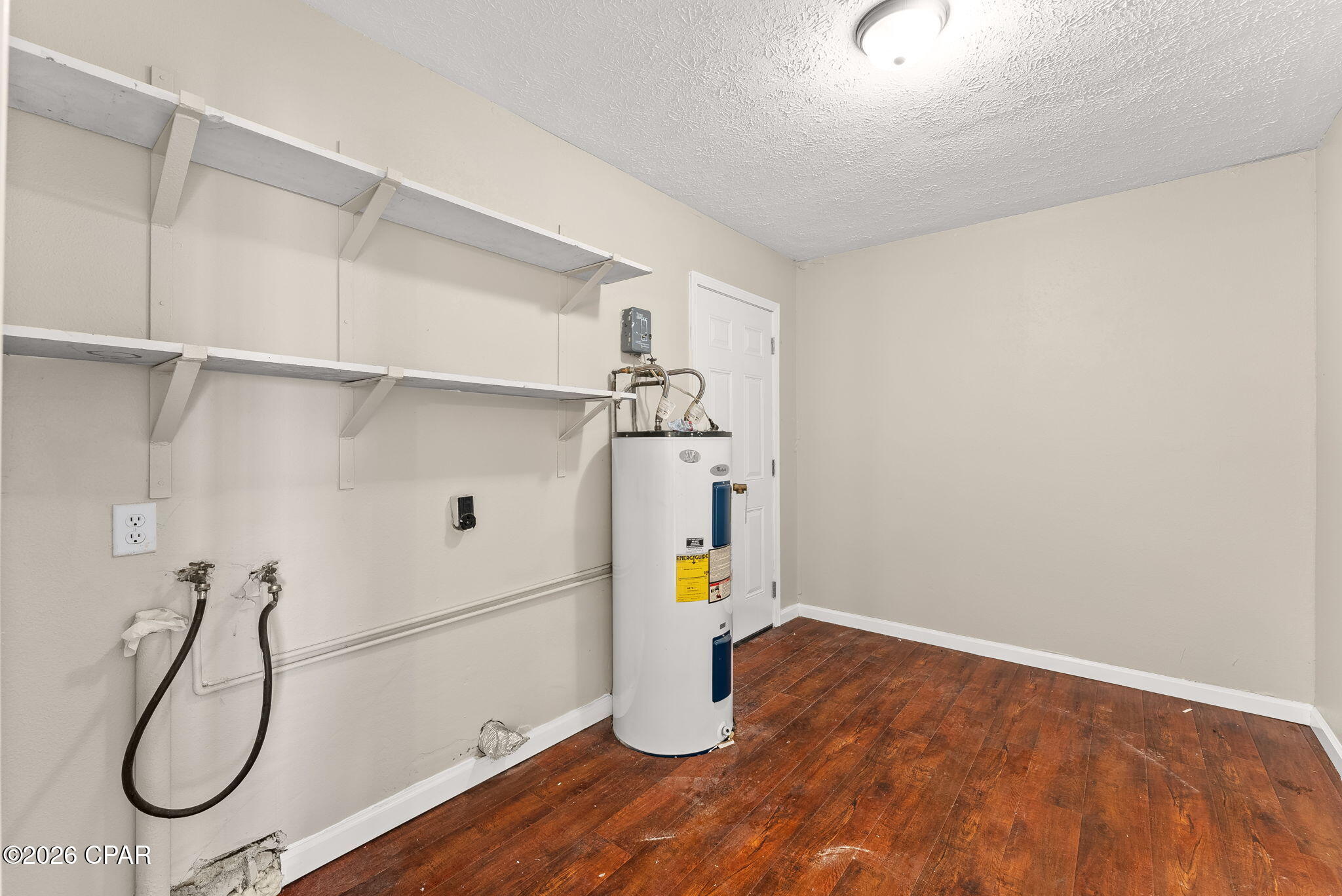 [No Recorded Subdiv] - Residential Lease