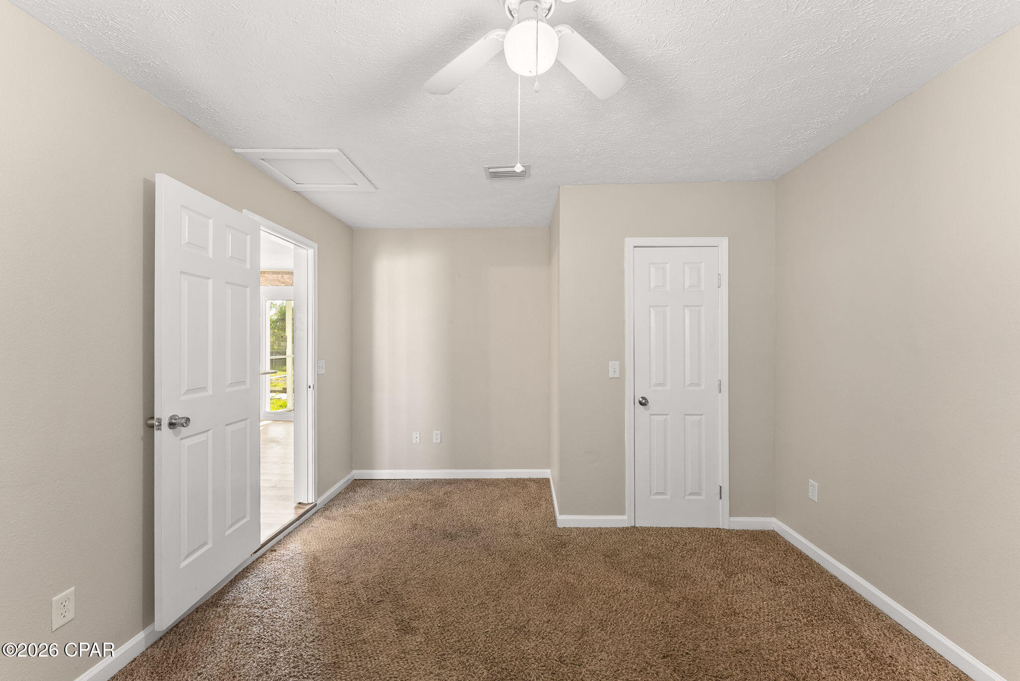 [No Recorded Subdiv] - Residential Lease