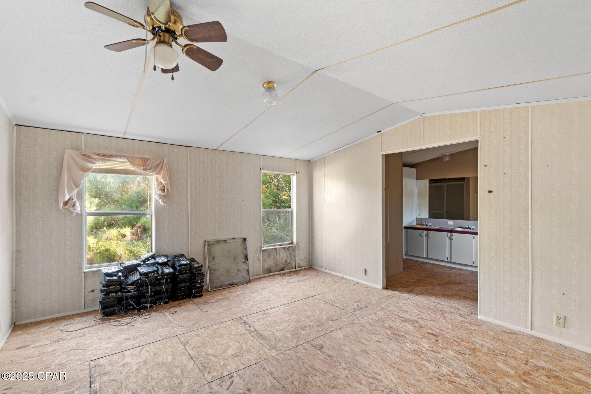 [No Recorded Subdiv] - Residential