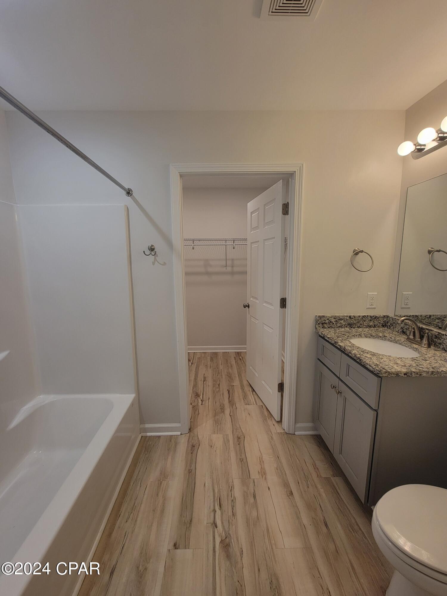 [No Recorded Subdiv] - Residential Lease
