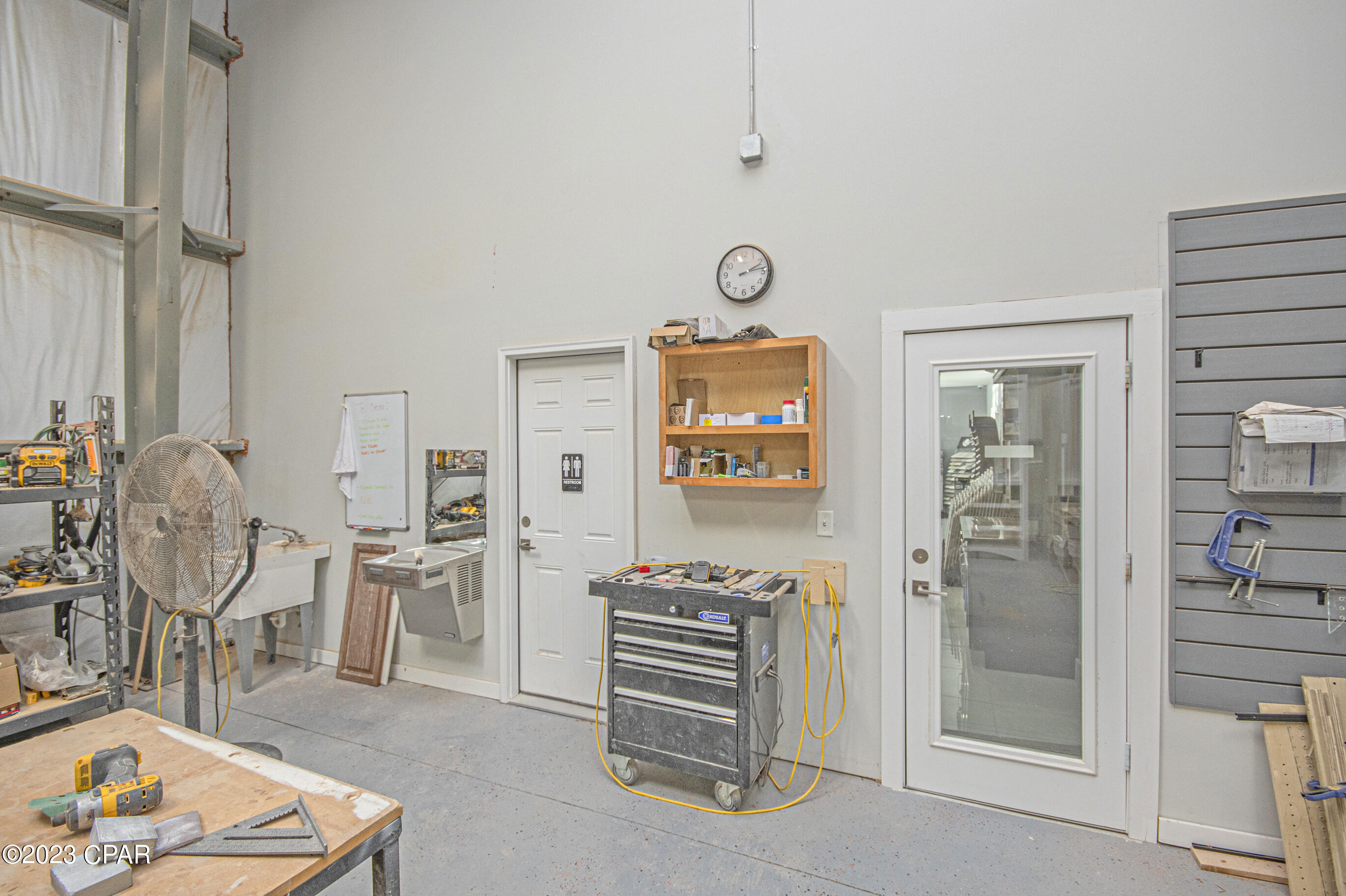 [No Recorded Subdiv] - Commercial Sale