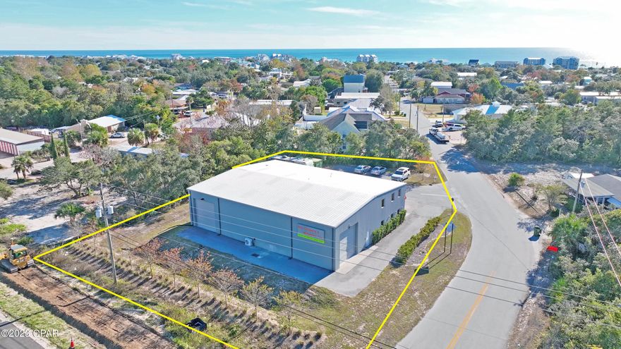 Premium location directly on hwy 98 for high visibility on the west end of Panama City beach convenient to Walton County as well as bay county, this warehouse has roughly 4500sqft of shop space and 1340 sqft of office space along with another 1340 sqft of space above the offices, 2-12 ft roll up doors to the warehouse.  parking for 10 vehicles, side has parking for trailers if needed. ,3 phase electric , multi-use free standing building  ,