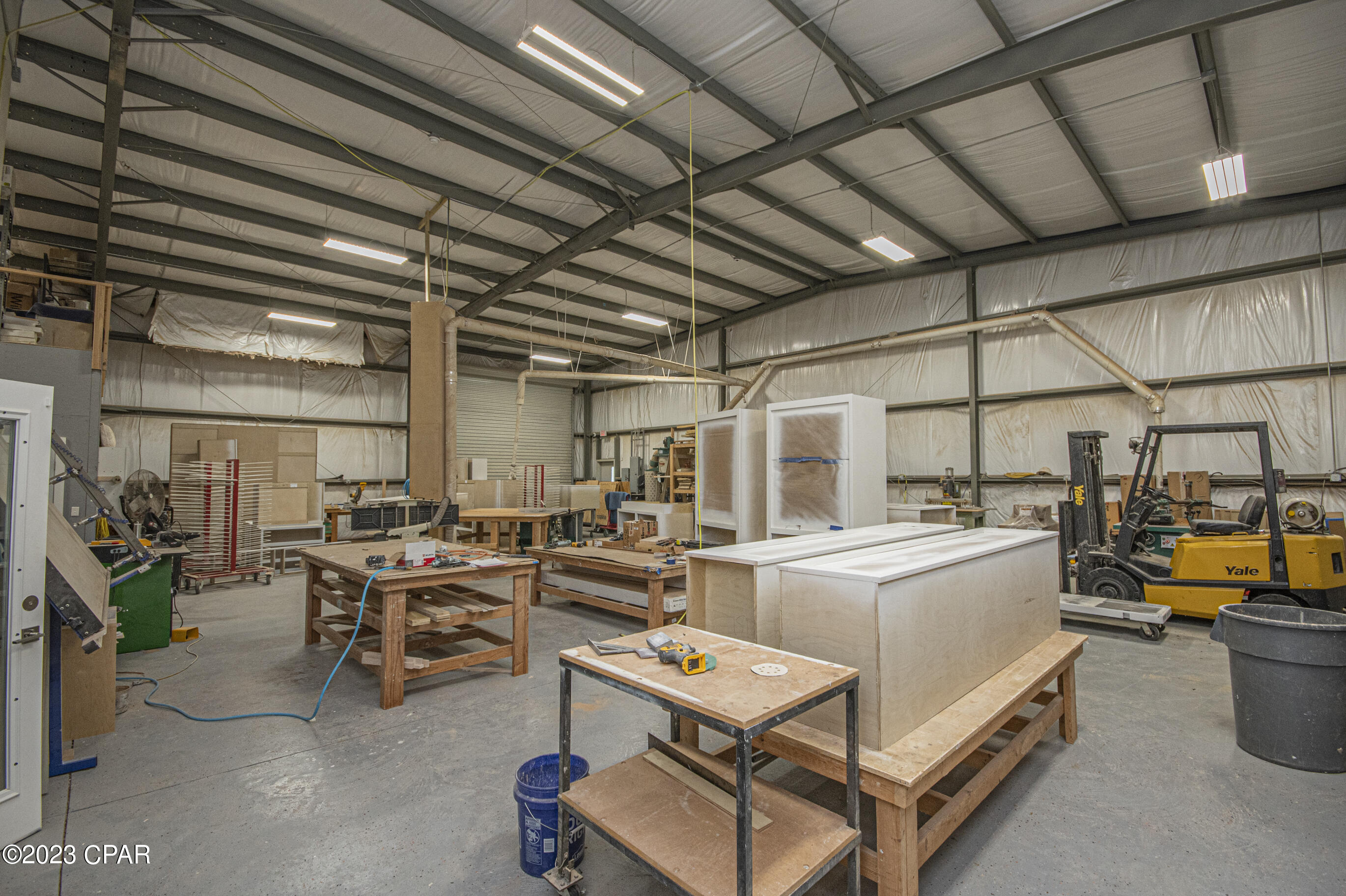 [No Recorded Subdiv] - Commercial Sale